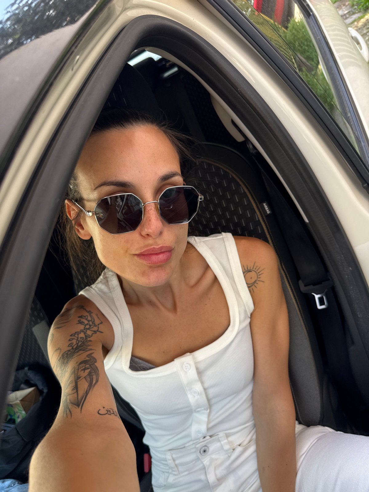 Woman photographed at multiple Pleven locations Monday morning