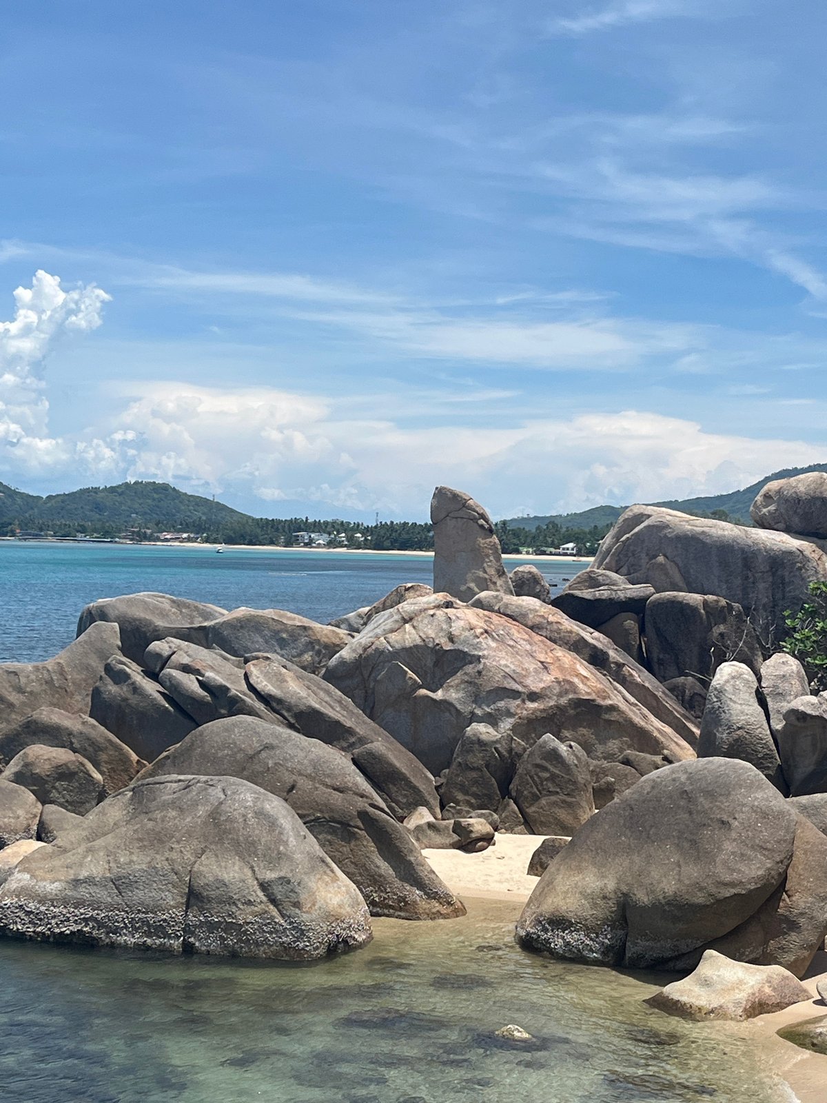 Tourist captures iconic rocks and spirit shrines in Thailand