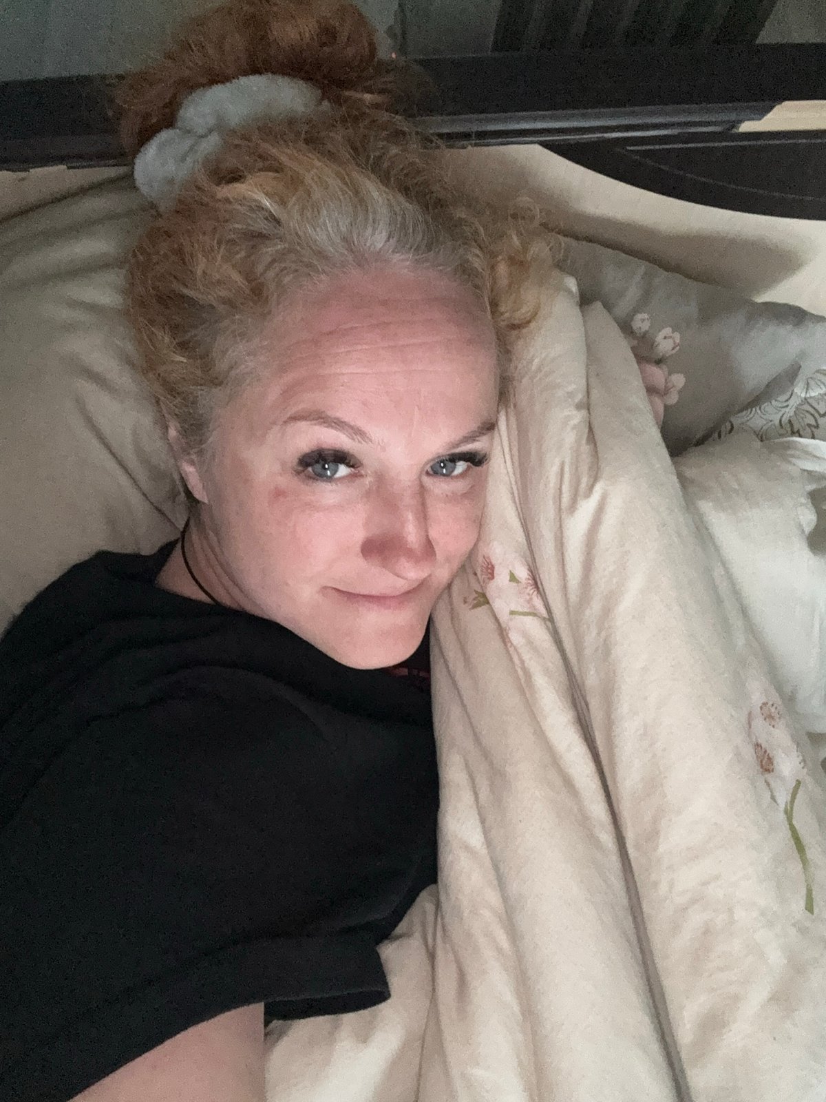 Woman's morning routine captured in Chaikovsky, Russia
