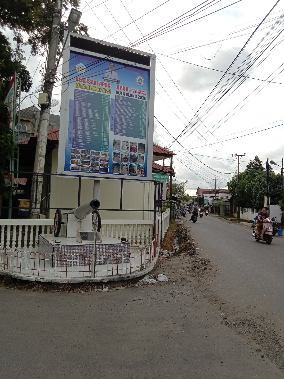 Street scenes and monuments documented in Lhokseumawe, Indonesia
