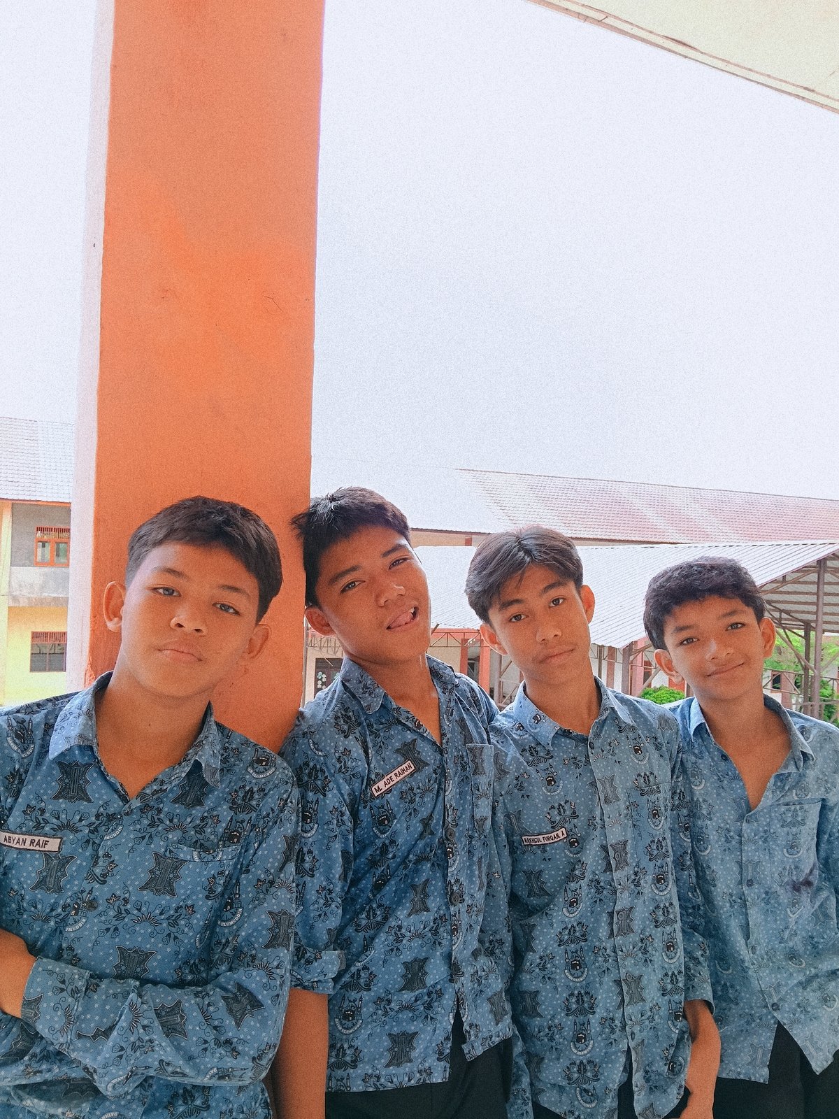 Morning life documented across Lhokseumawe: students, community gathering, construction