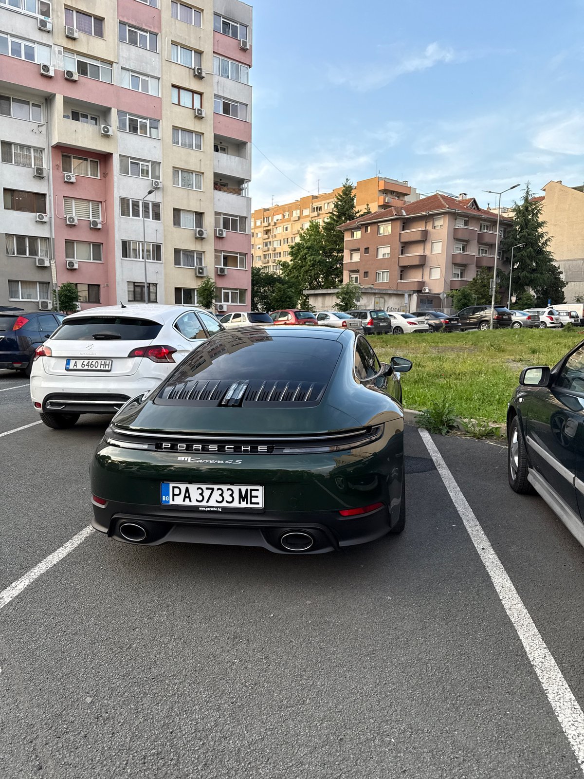 Green Porsche 911 spotted parked in Burgas, Bulgaria