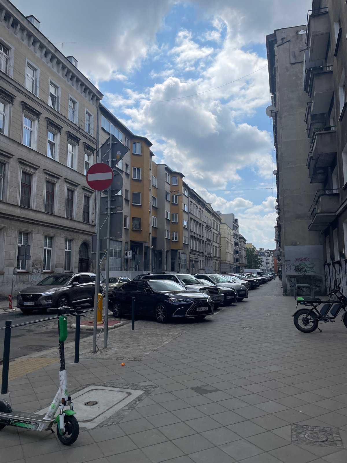 Morning street scenes documented across central Wrocław, Poland