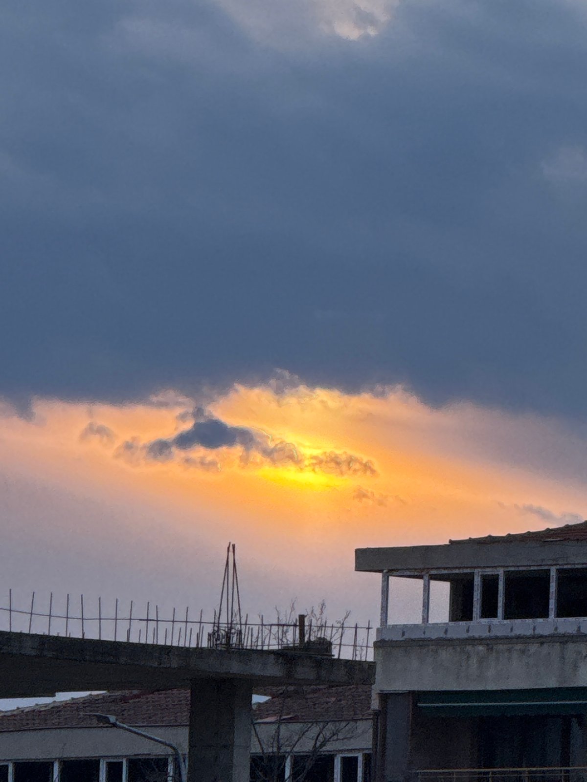 Dramatic sky conditions observed over Karlovo, Bulgaria mountains