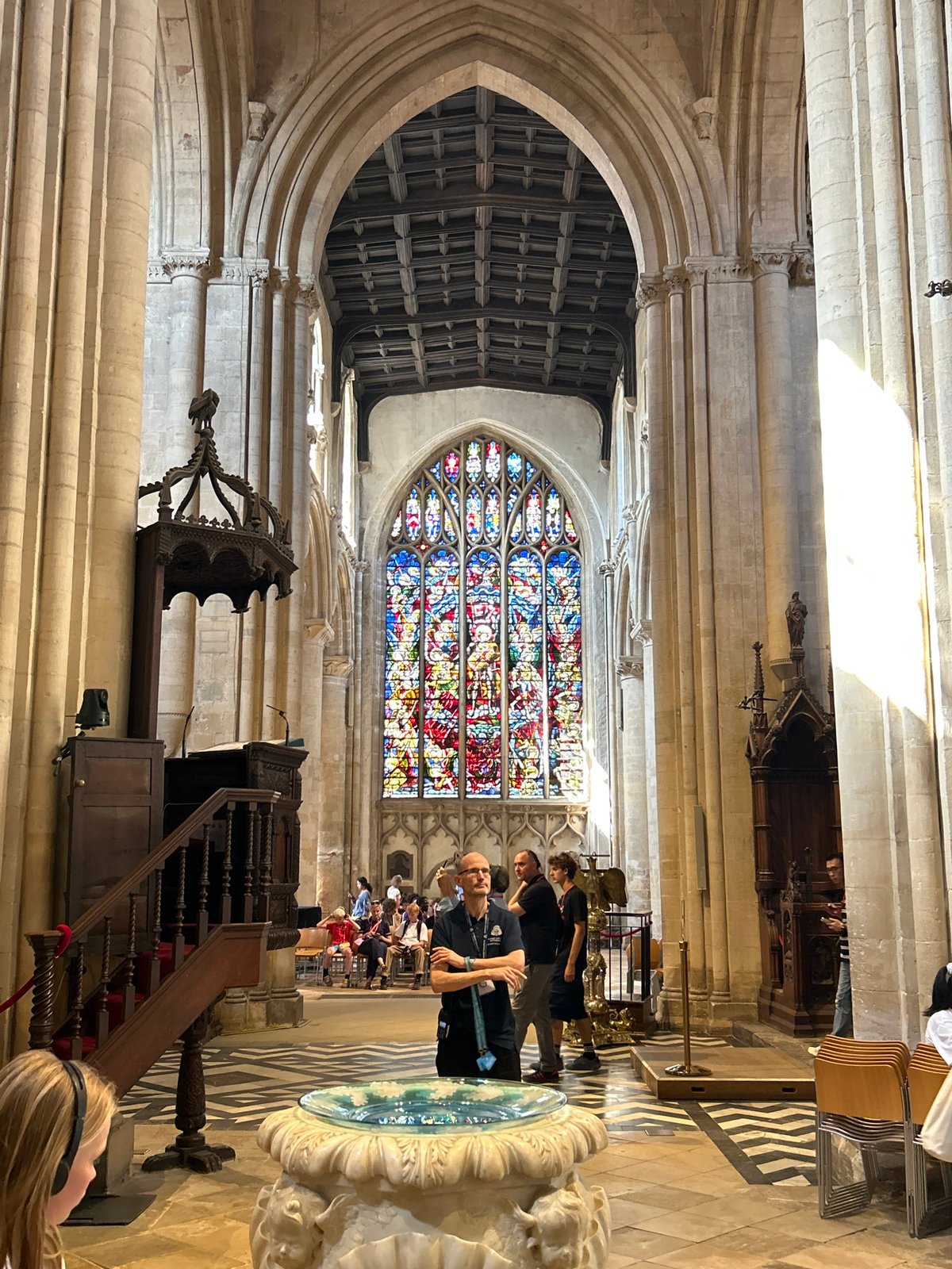 Inside Christ Church Cathedral: architecture, details, and quiet corners
