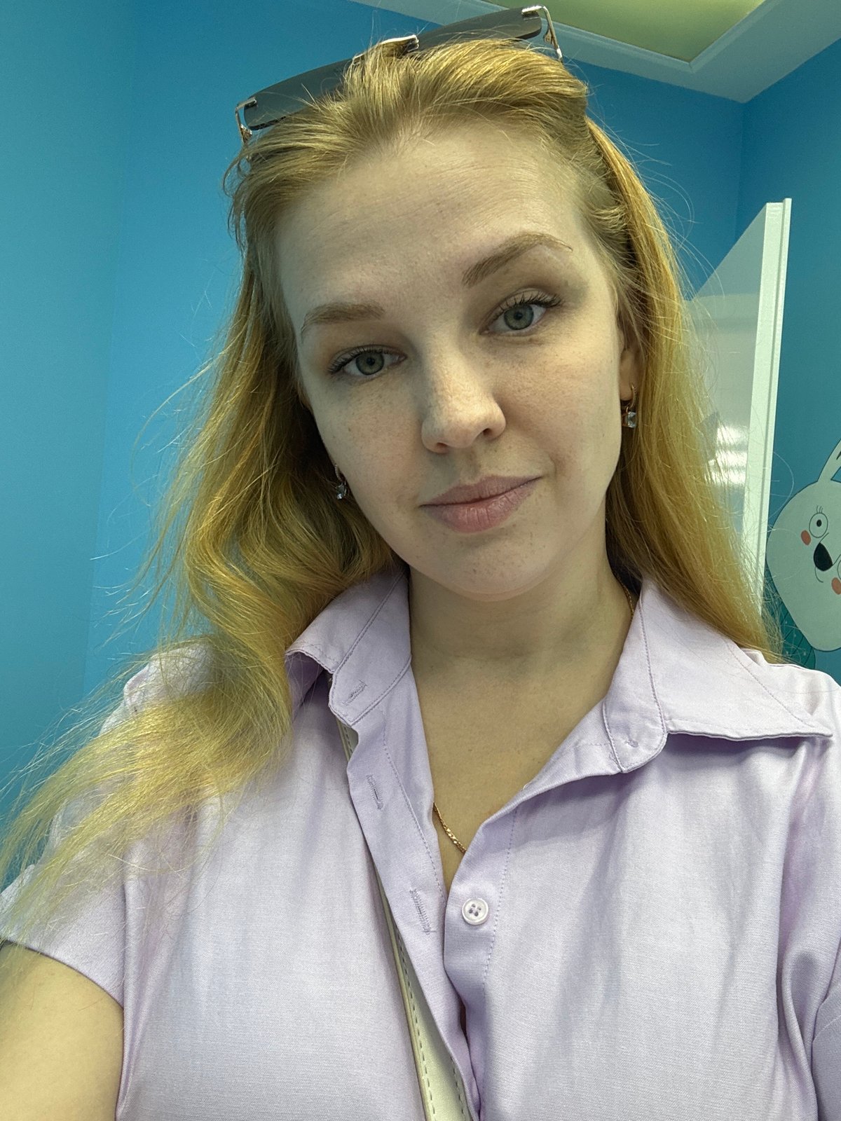 Casual portraits and dental visit captured in western Russia