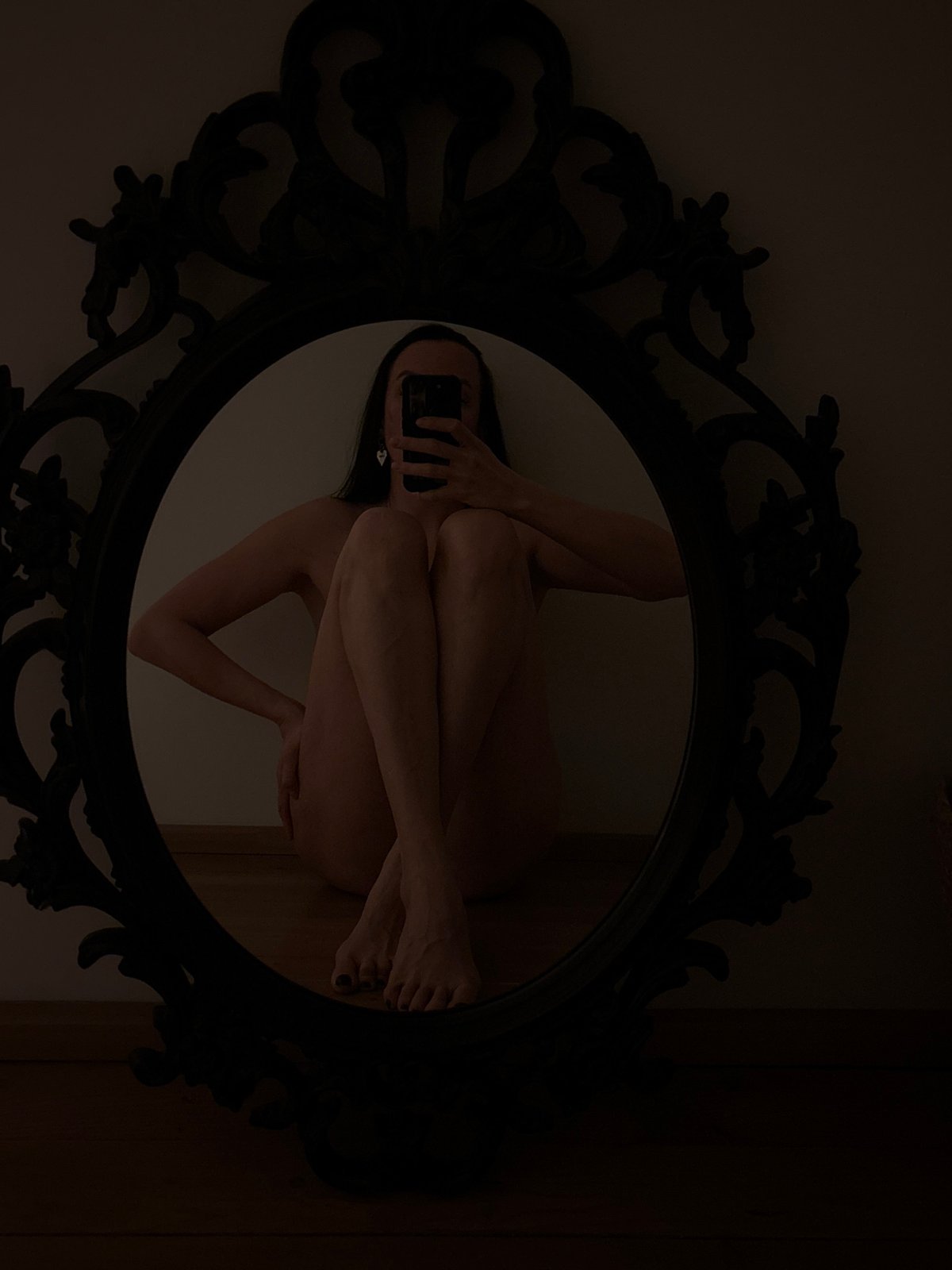Child observed in residential room in Chaikovsky, Russia