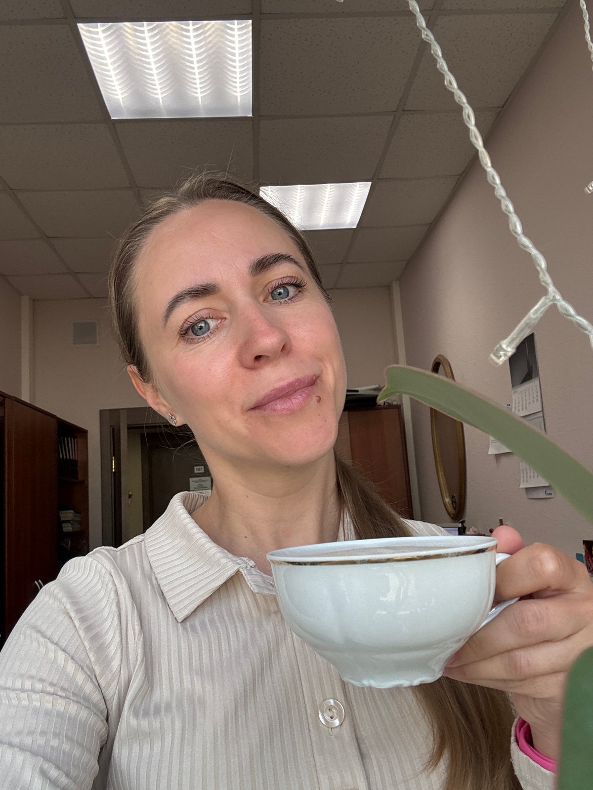 Early morning beverage moment captured in Chaikovsky, Russia