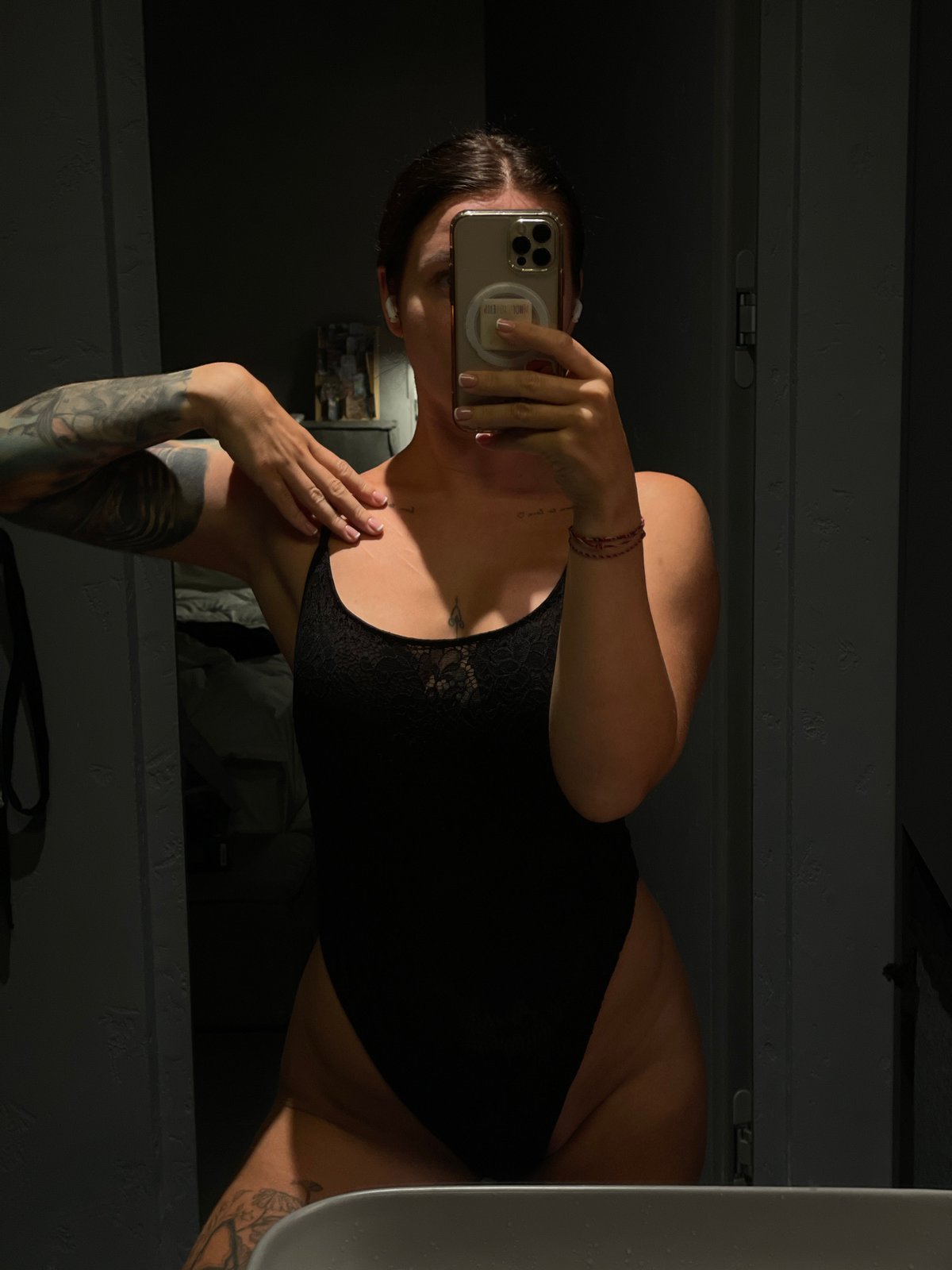 Quiet night in Kediri — bathroom selfies and a cat in bed