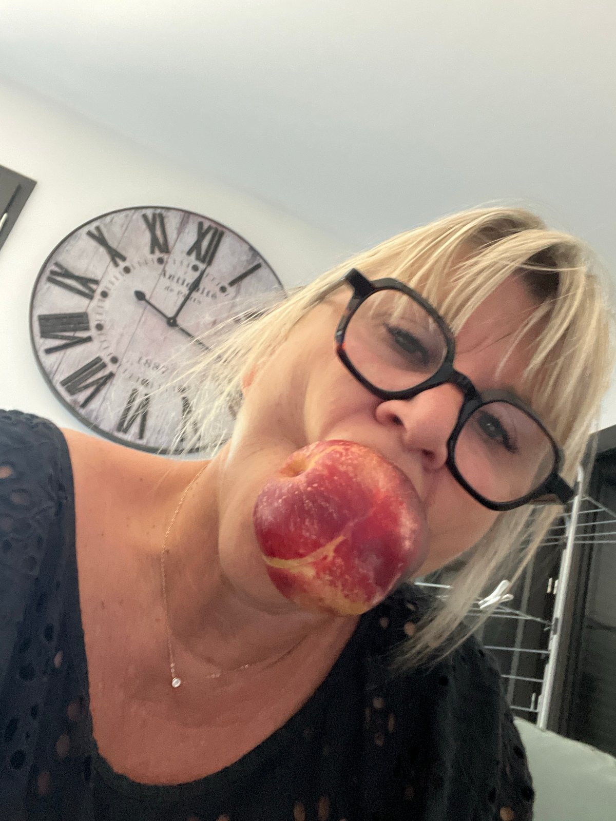 Lazy morning at home in Chambœuf — food, cat, self-portraits