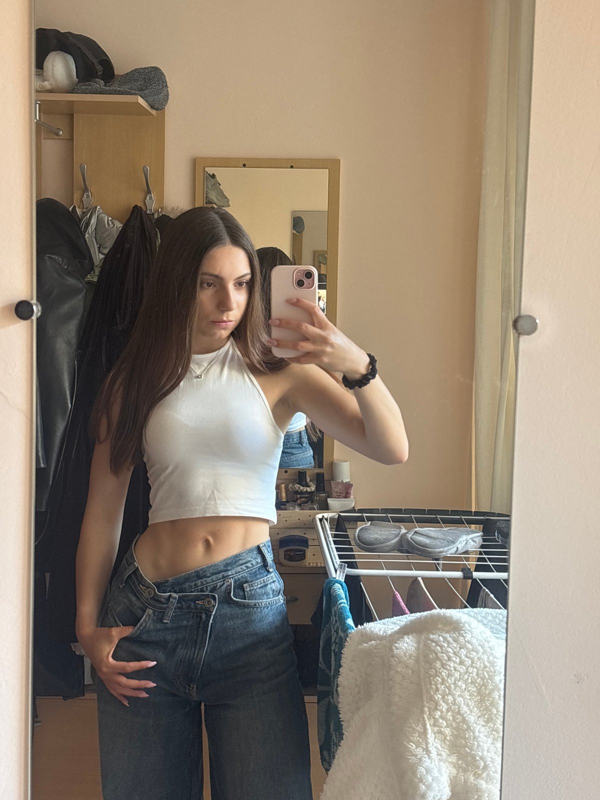 Woman documents afternoon selfie session in Varna bedroom