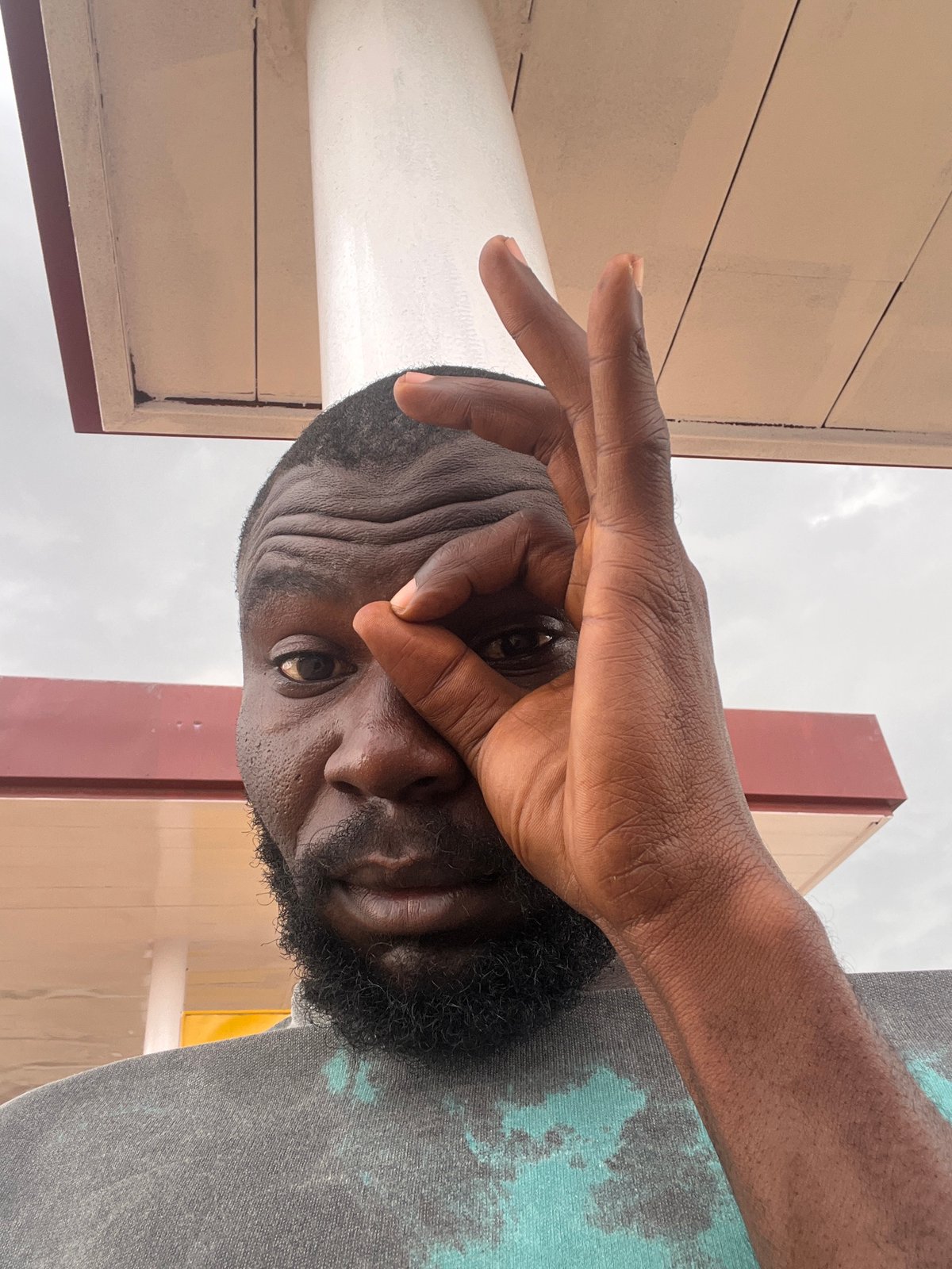 Daily life portraits captured in Nigerian village street scenes