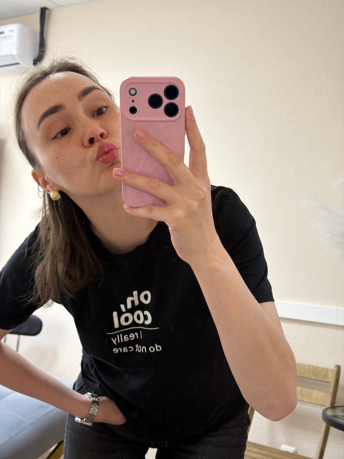 Residents document daily life through selfies in Chaikovsky, Russia