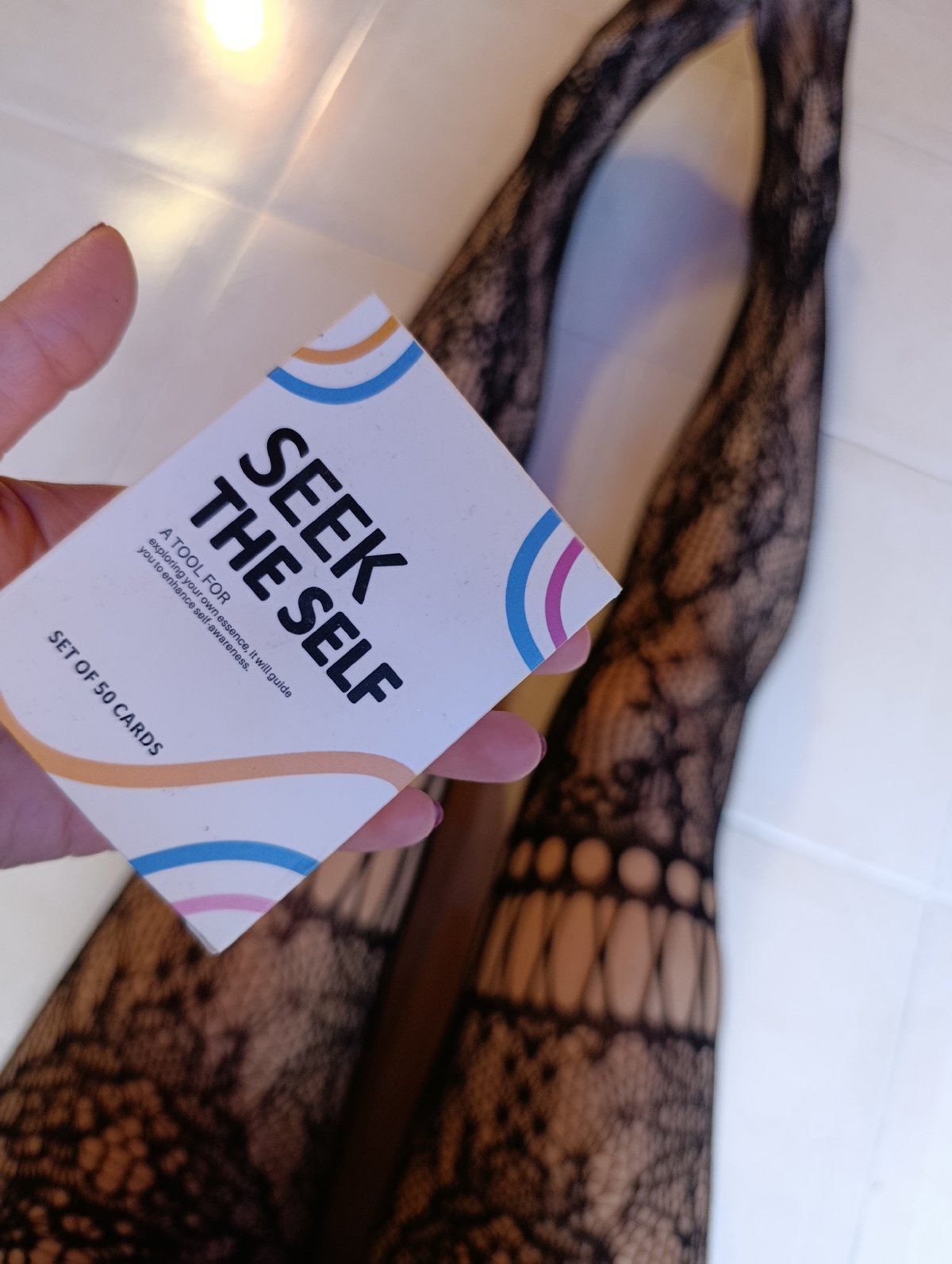 Personal reflection session with self-help cards documented in Bulgaria