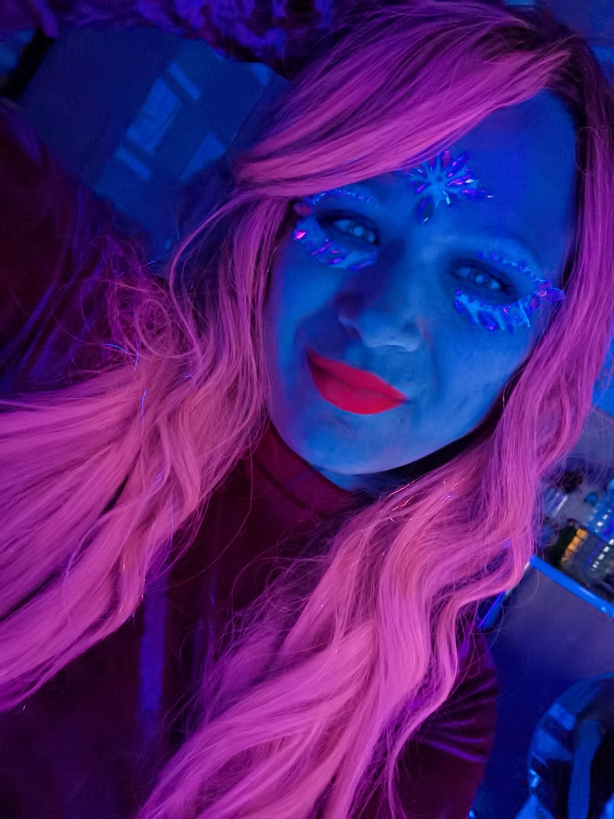 UV Party Scene Documented by Witnesses in Chaikovsky