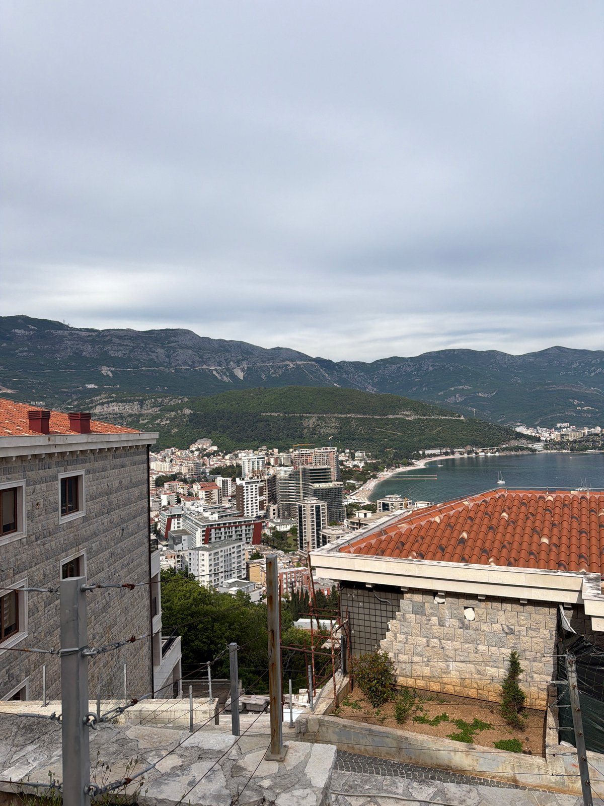 Art class studies classical masterpieces in Budva classroom