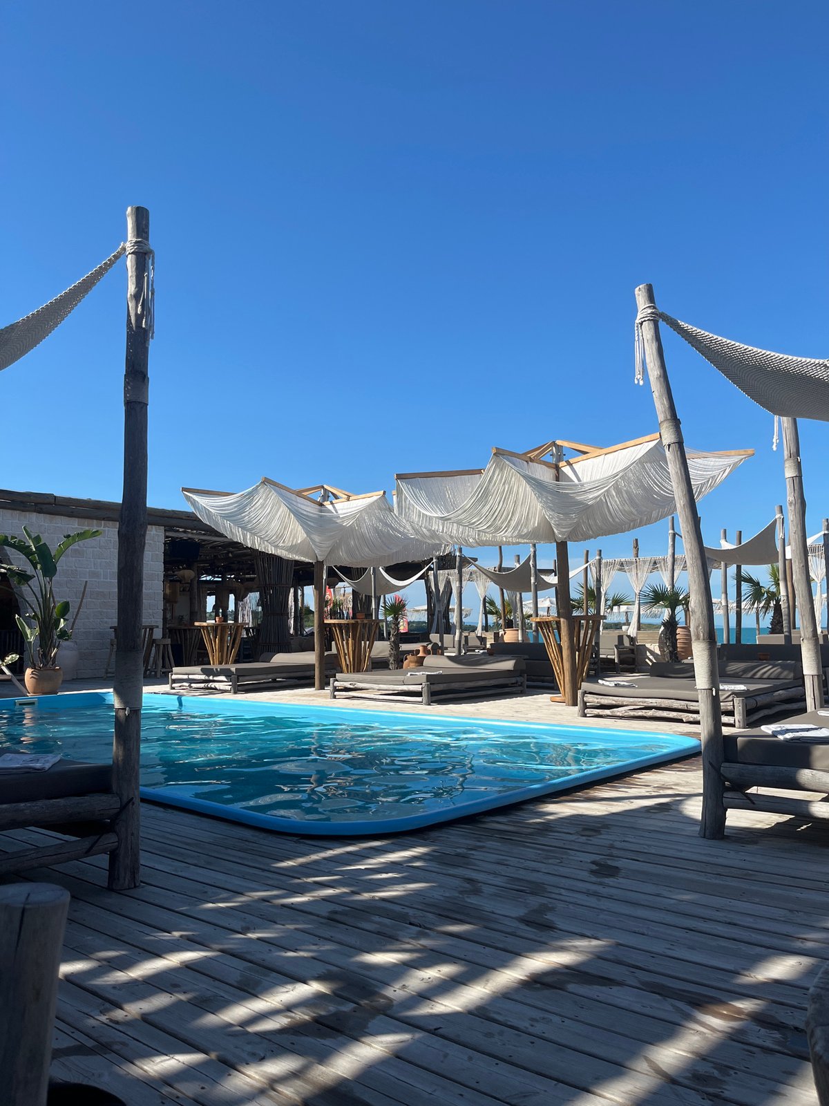 Afternoon leisure time documented at Sozopol beach resort