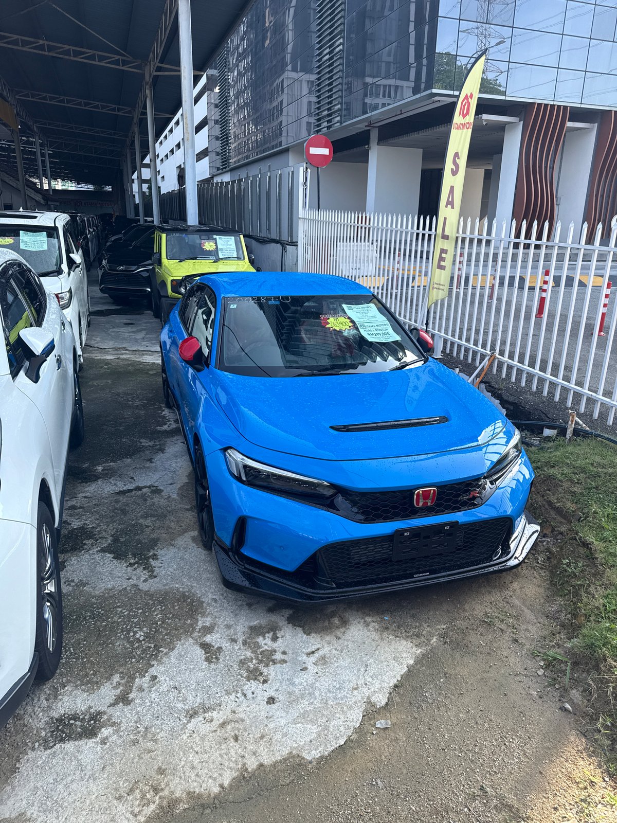 Honda Civic Type R on display at Kuala Lumpur dealership