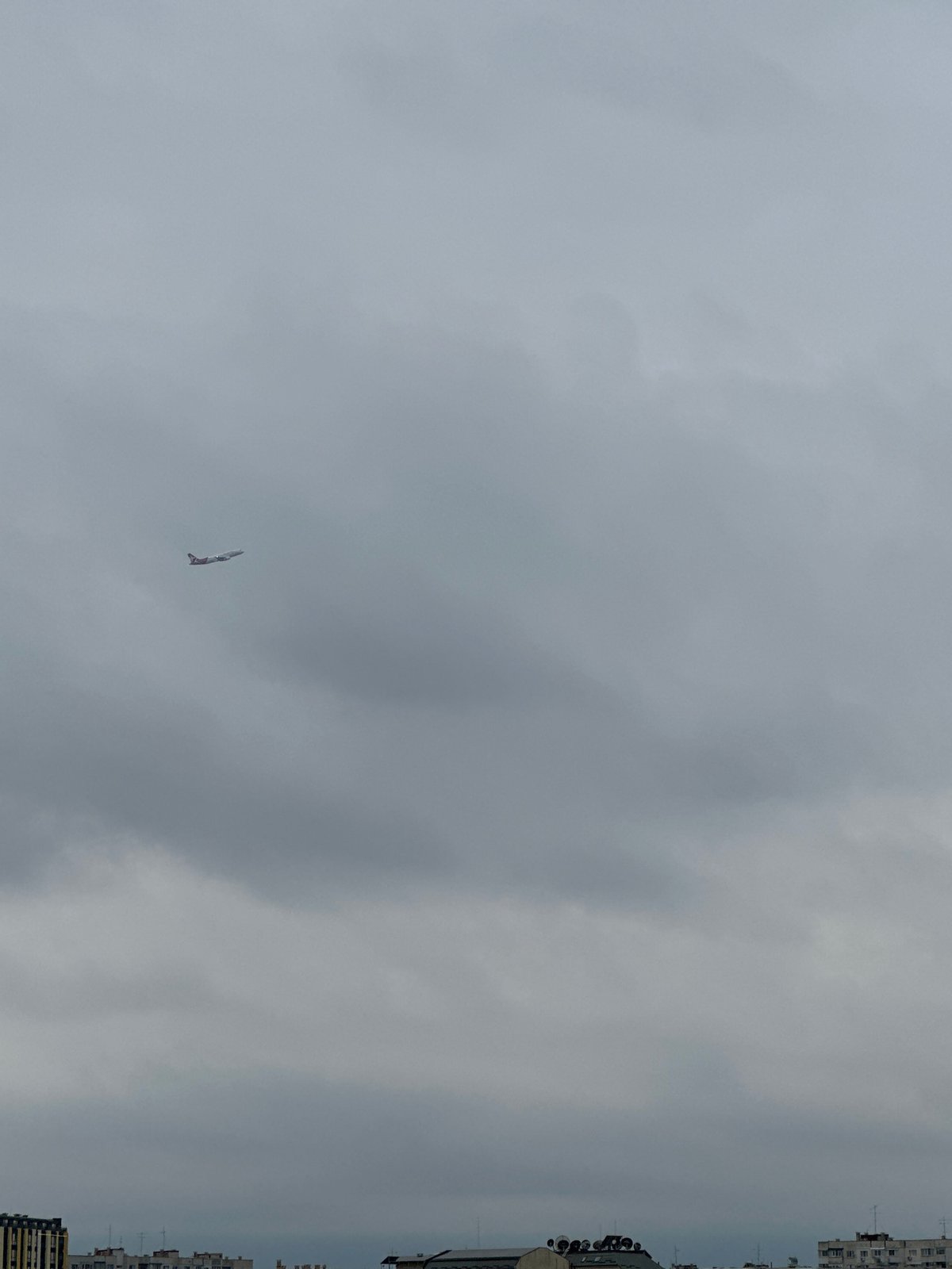 Morning sightings of aircraft and wildlife reported across Sofia