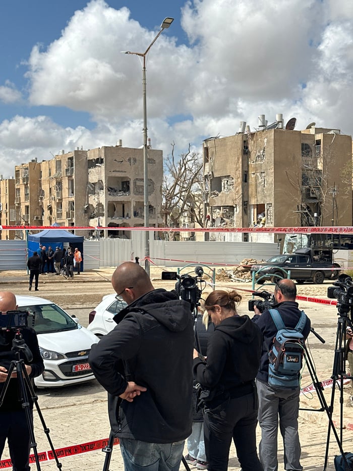 Severe building collapse damages multiple structures in Arad, Israel