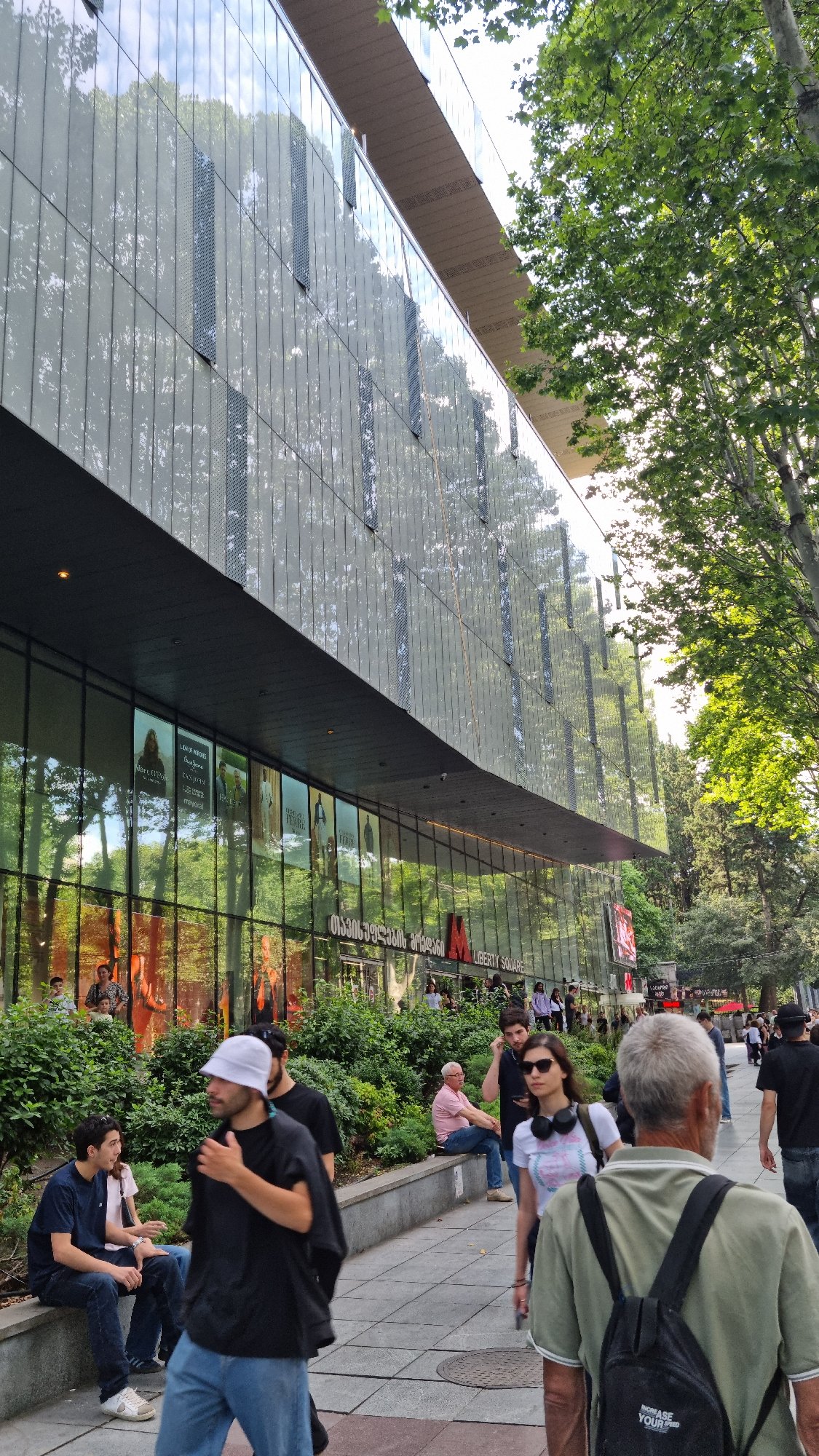 Around Freedom Square and the Tbilisi Metro on a summer afternoon