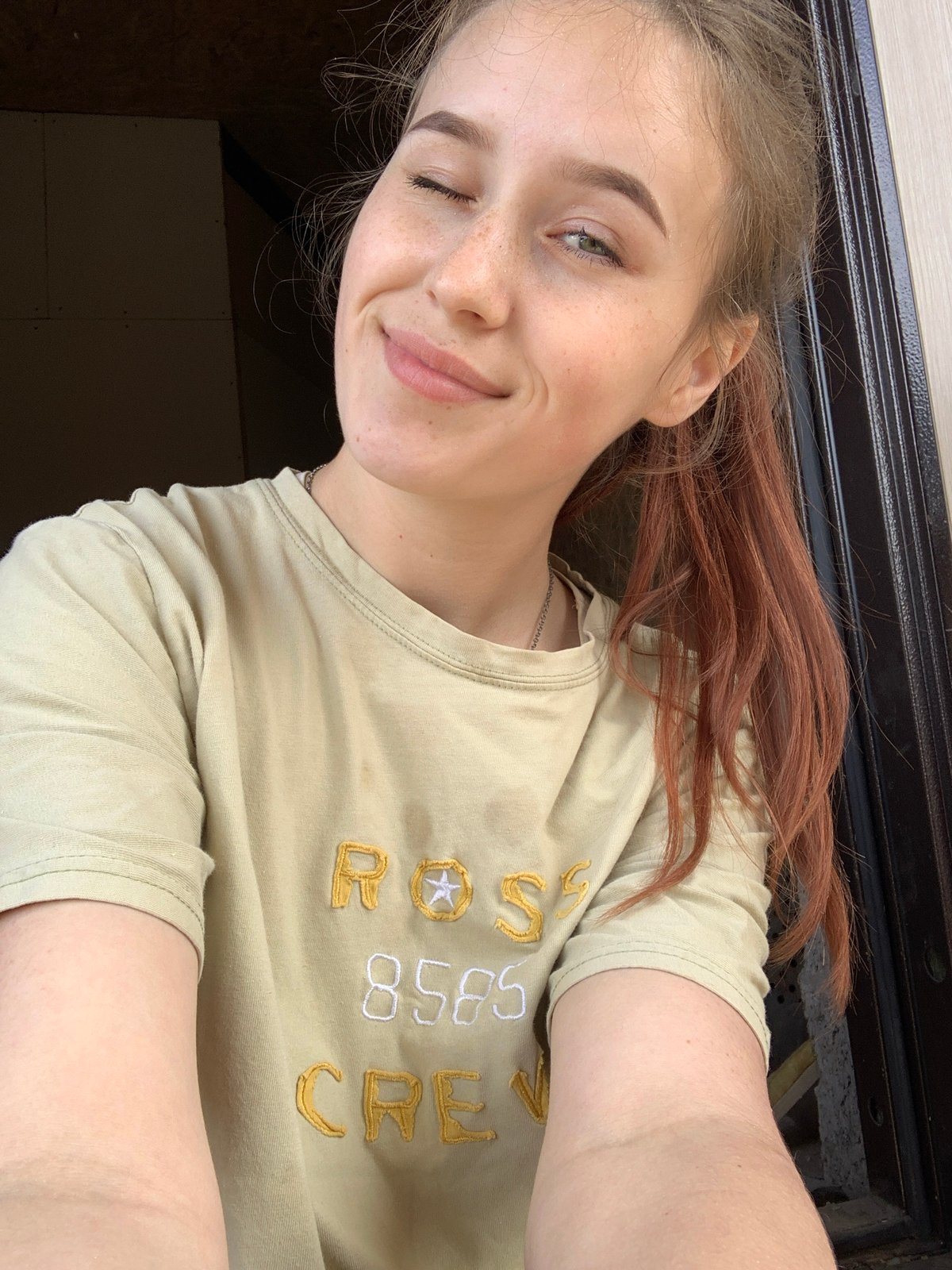 Фоки residents share everyday moments during spring morning