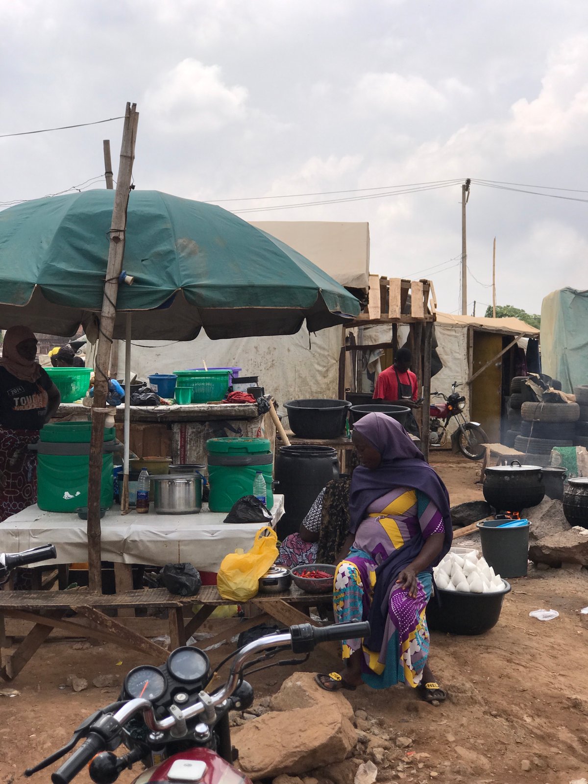 Sunday morning street life documented in Dutsen Alhaji, Nigeria