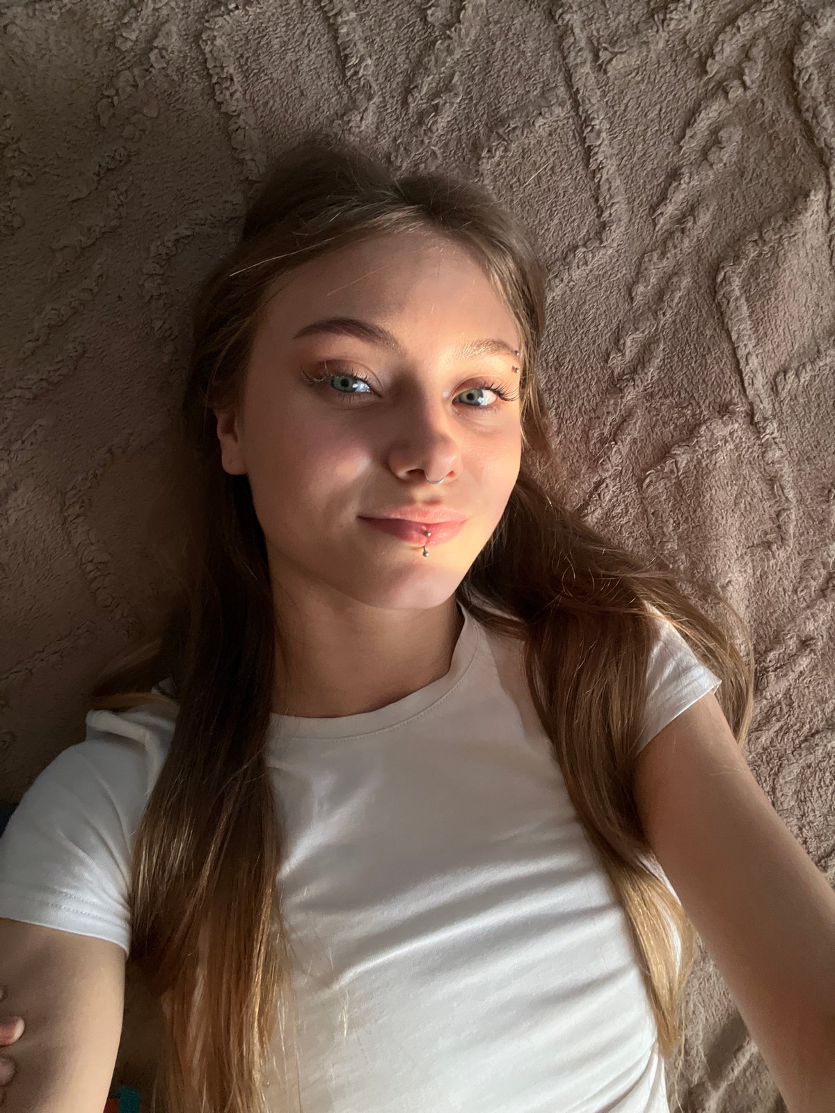 Portrait sessions and playground activity documented in Фоки, Russia
