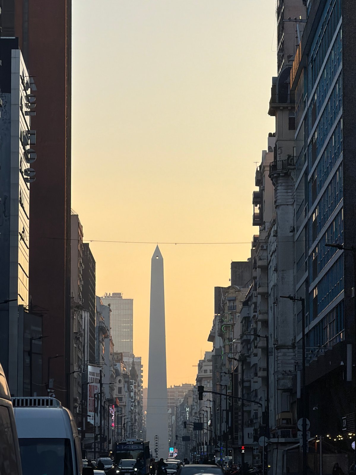 Evening snapshots capture Buenos Aires street life and landmarks