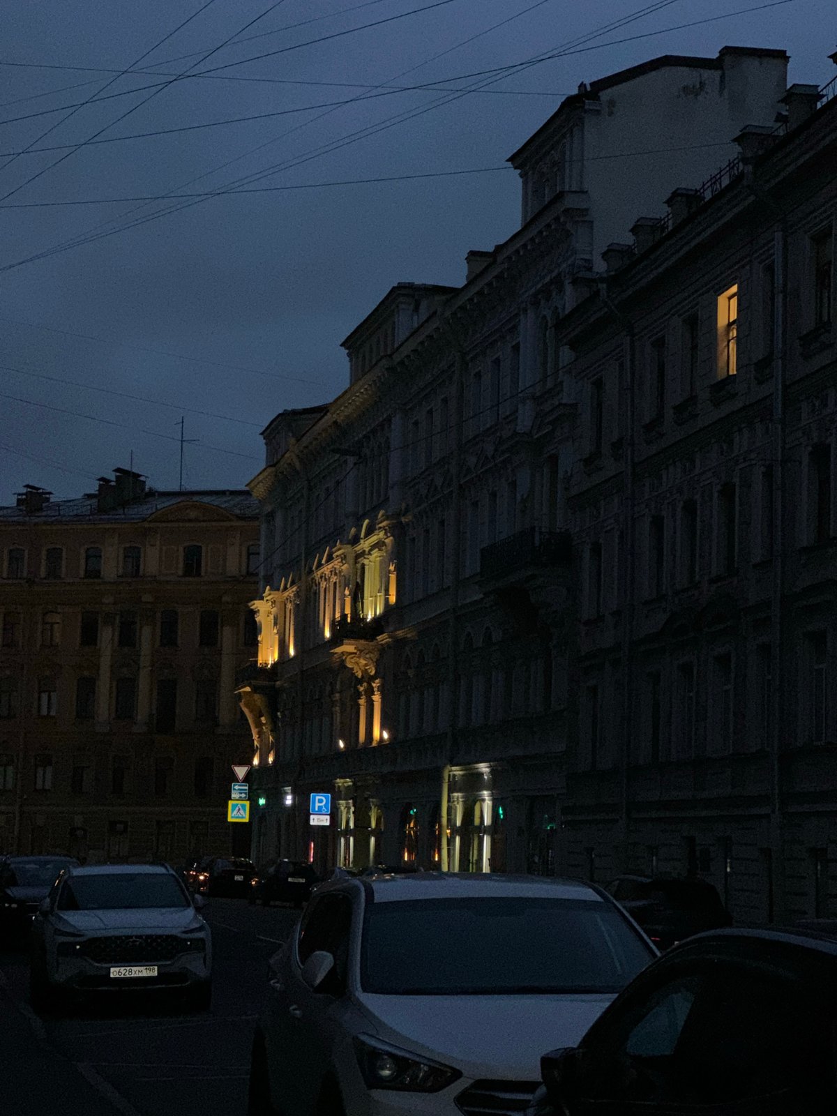 Evening urban scenes documented across parks and streets