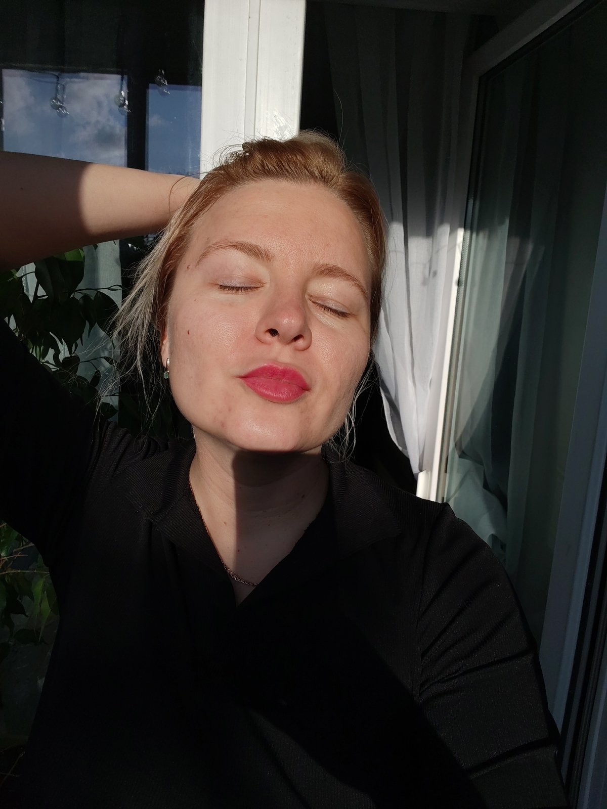 Evening out in Izhevsk with a small dog and everyday moments