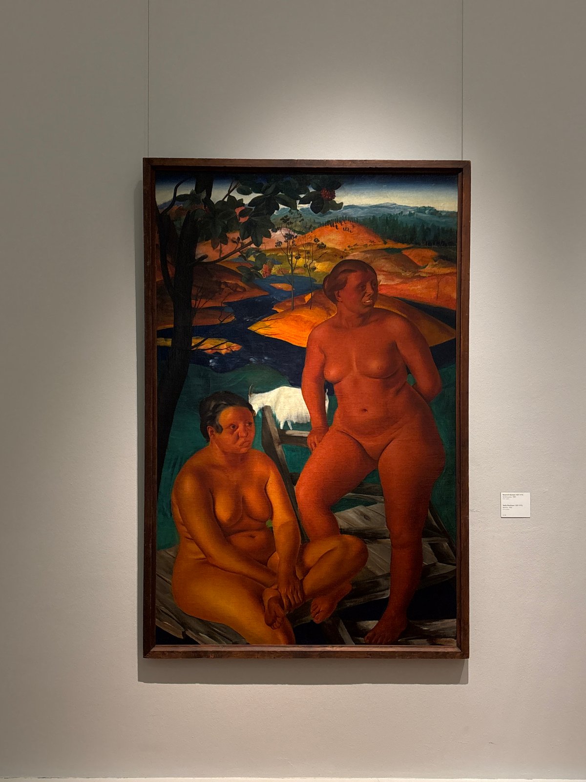 Museum visitors view ballerina paintings and Picasso in Moscow