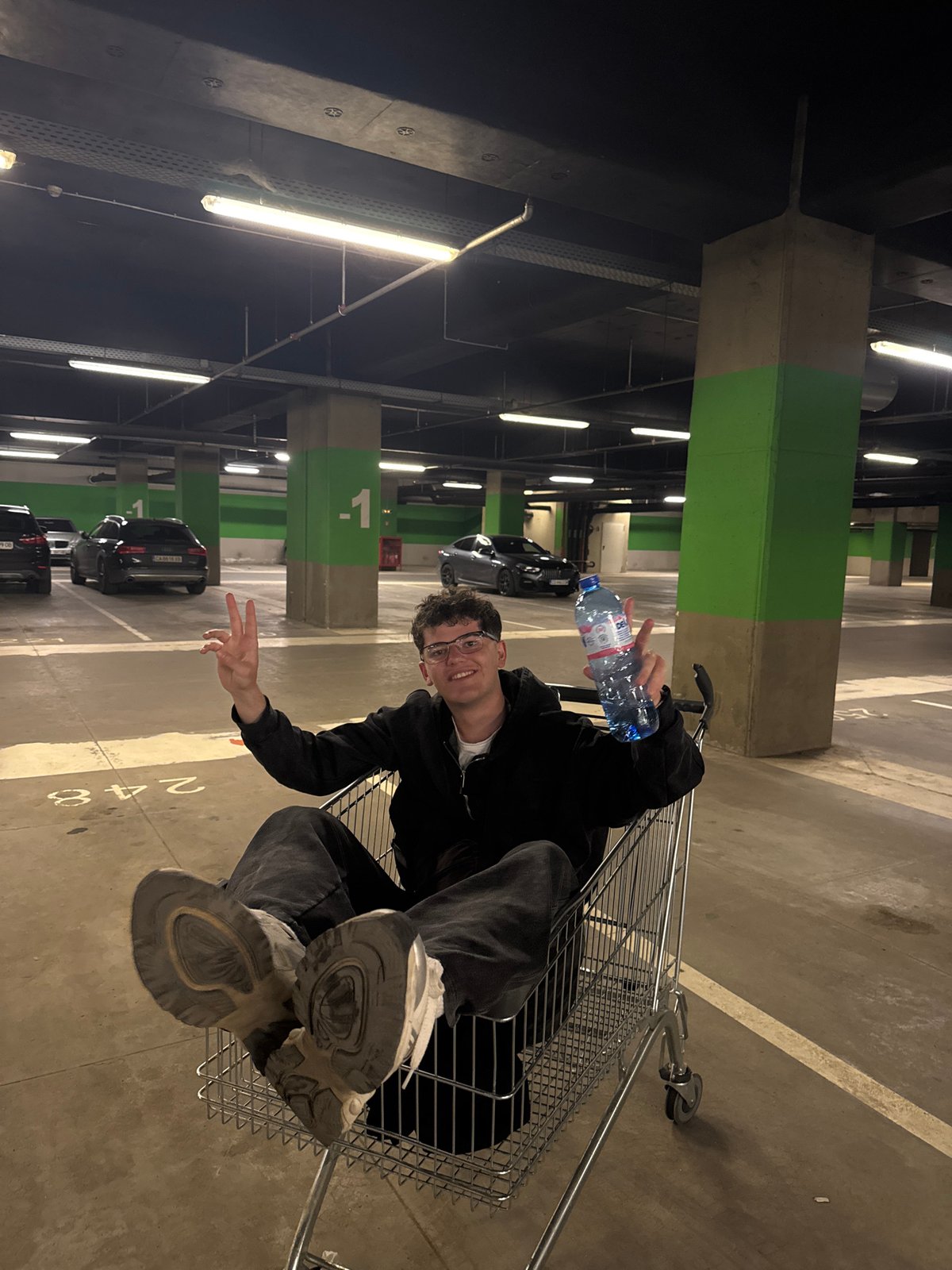 Shopping cart joyride captured at Sofia mall parking garage