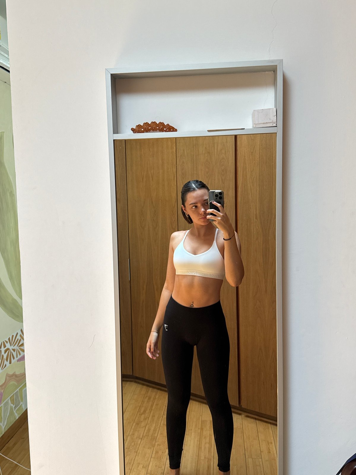 Woman Takes Mirror Selfie in San Bernardino Tlaxcalancingo