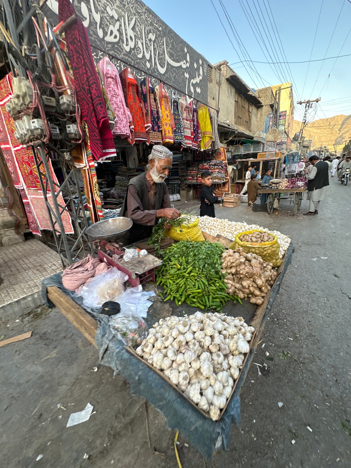 Street market life in full swing, Quetta City