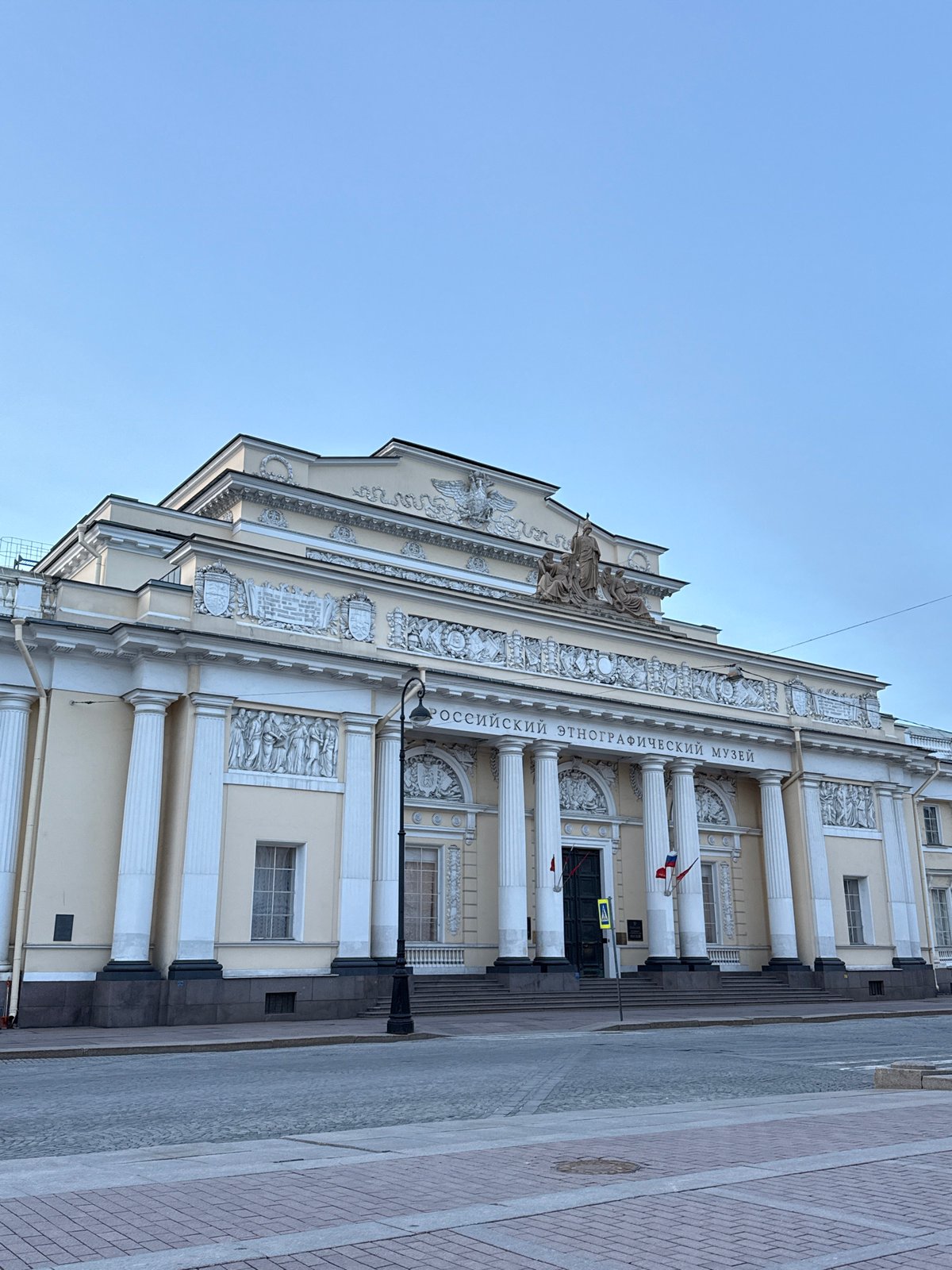 Tourist documents historic monuments and architecture in Saint Petersburg