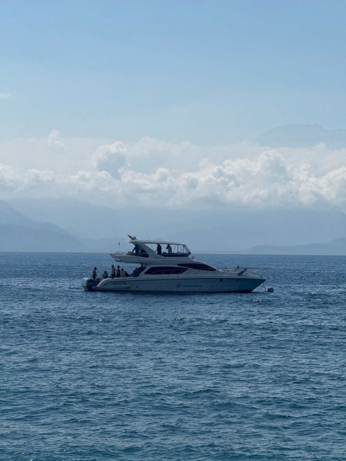 Boats and shoreline at Nusa Penida on a July morning