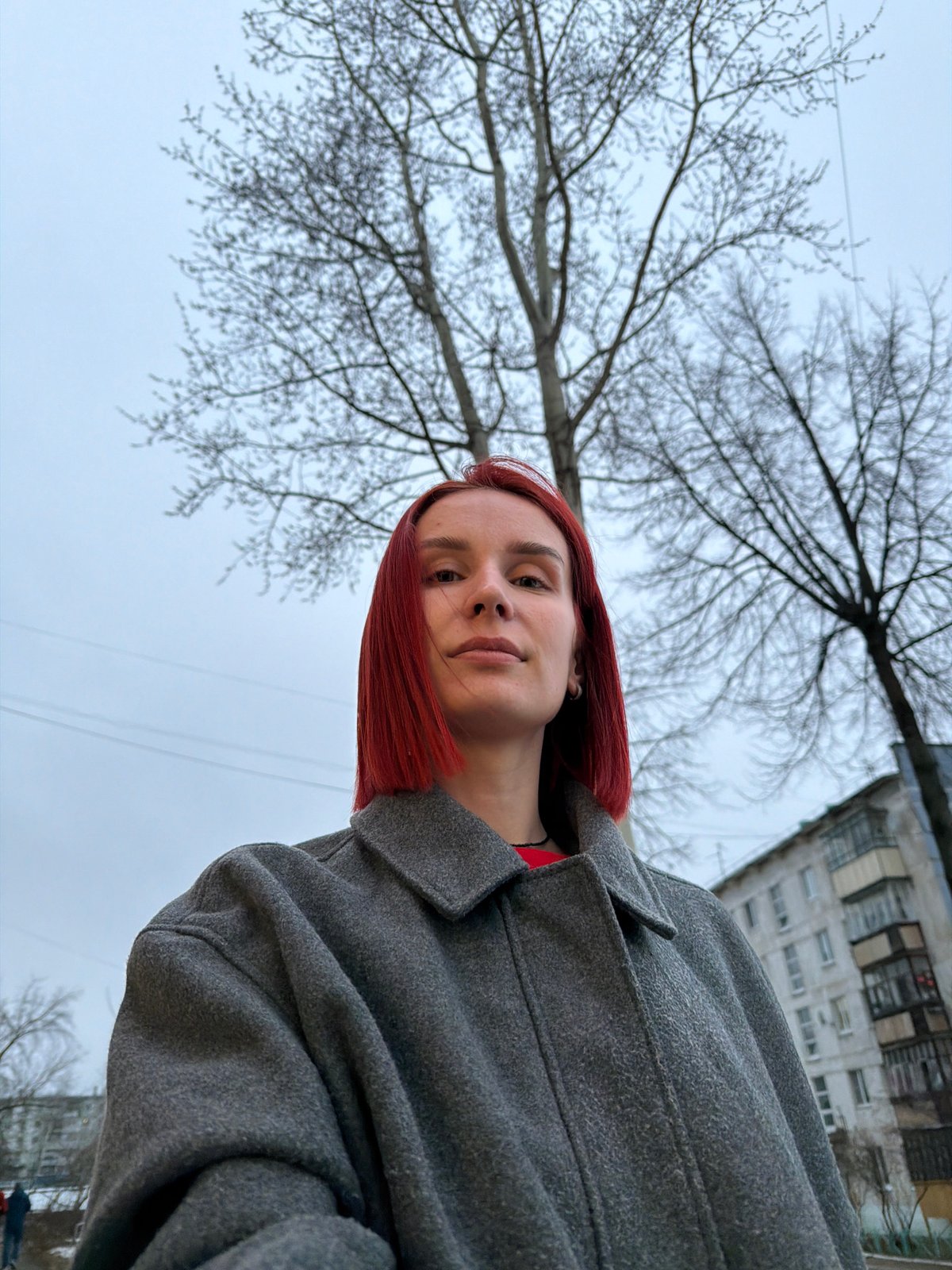 Ordinary afternoon life documented across Chaikovsky, Russia neighborhoods