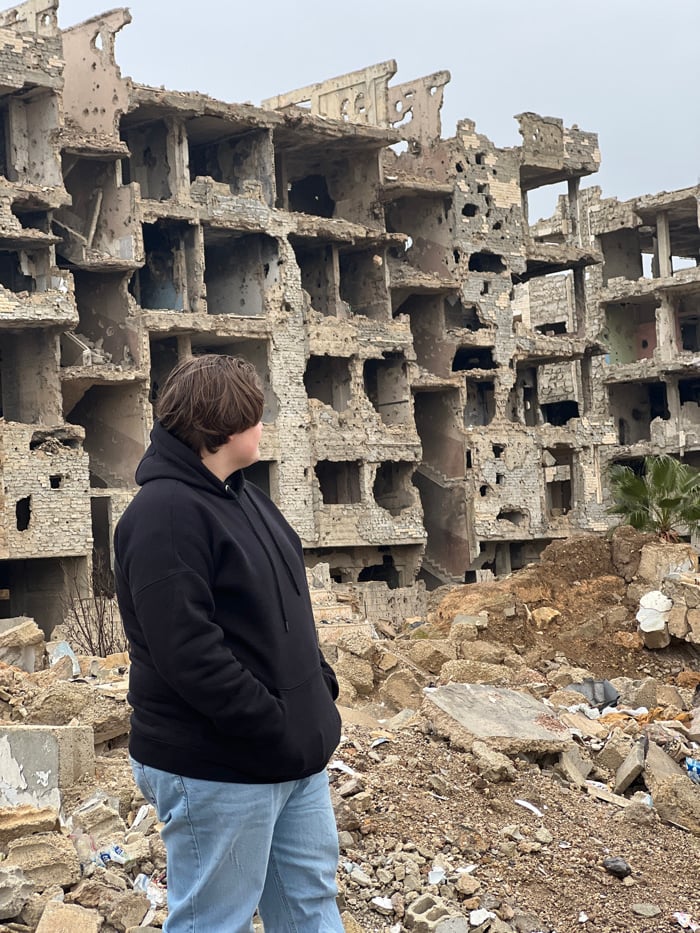 Witness documents extensive war damage across Damascus municipalities