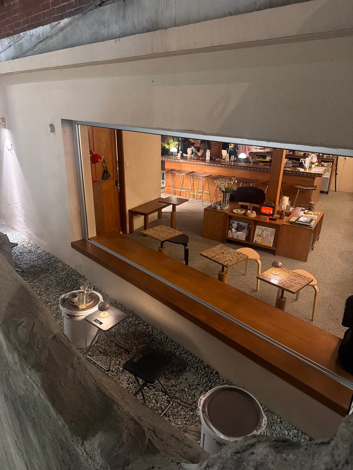 Seoul residents enjoy casual cafe culture and city views