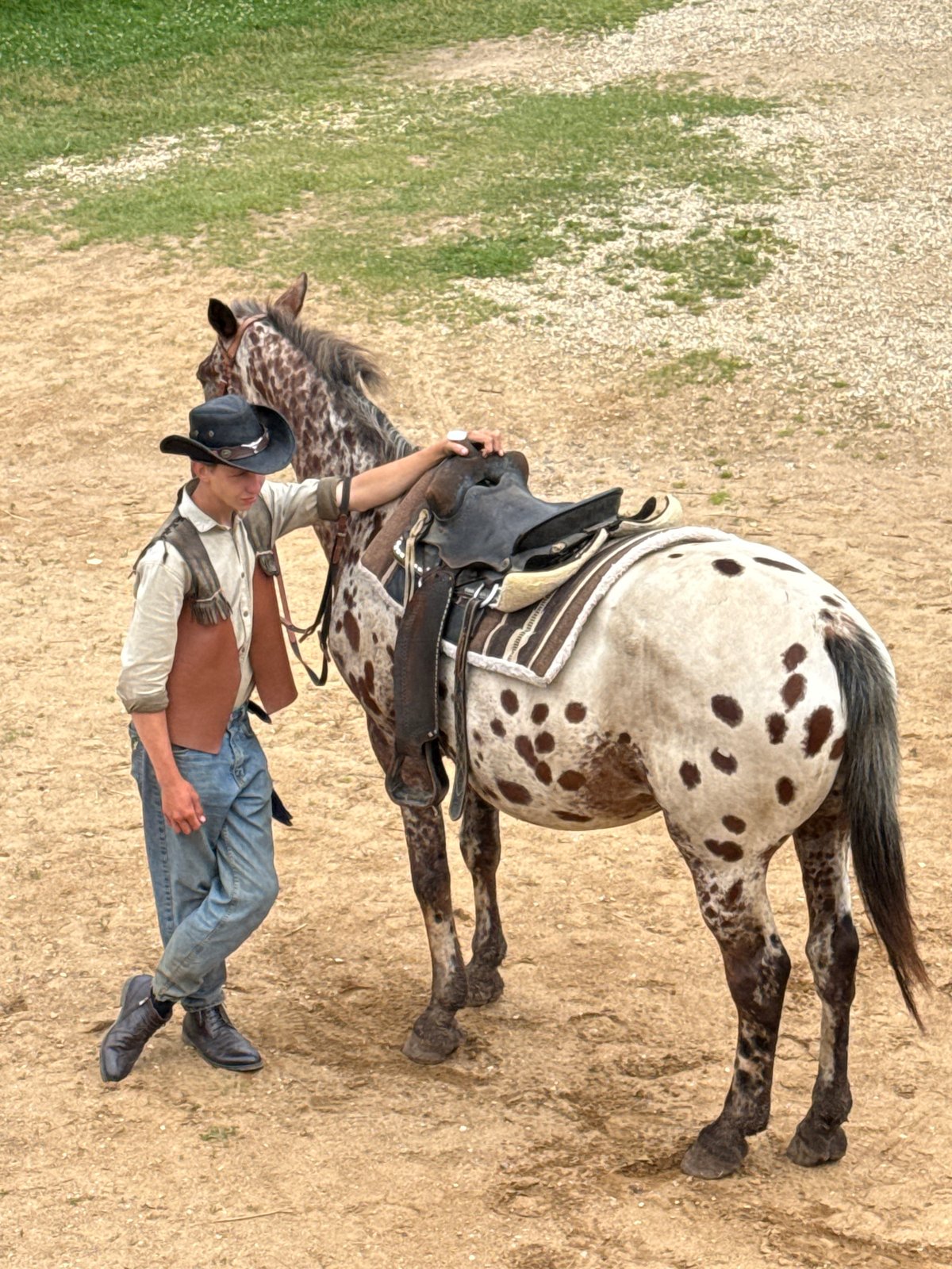 Wild West theme park visit near Mozhaisk, horses and costumes included