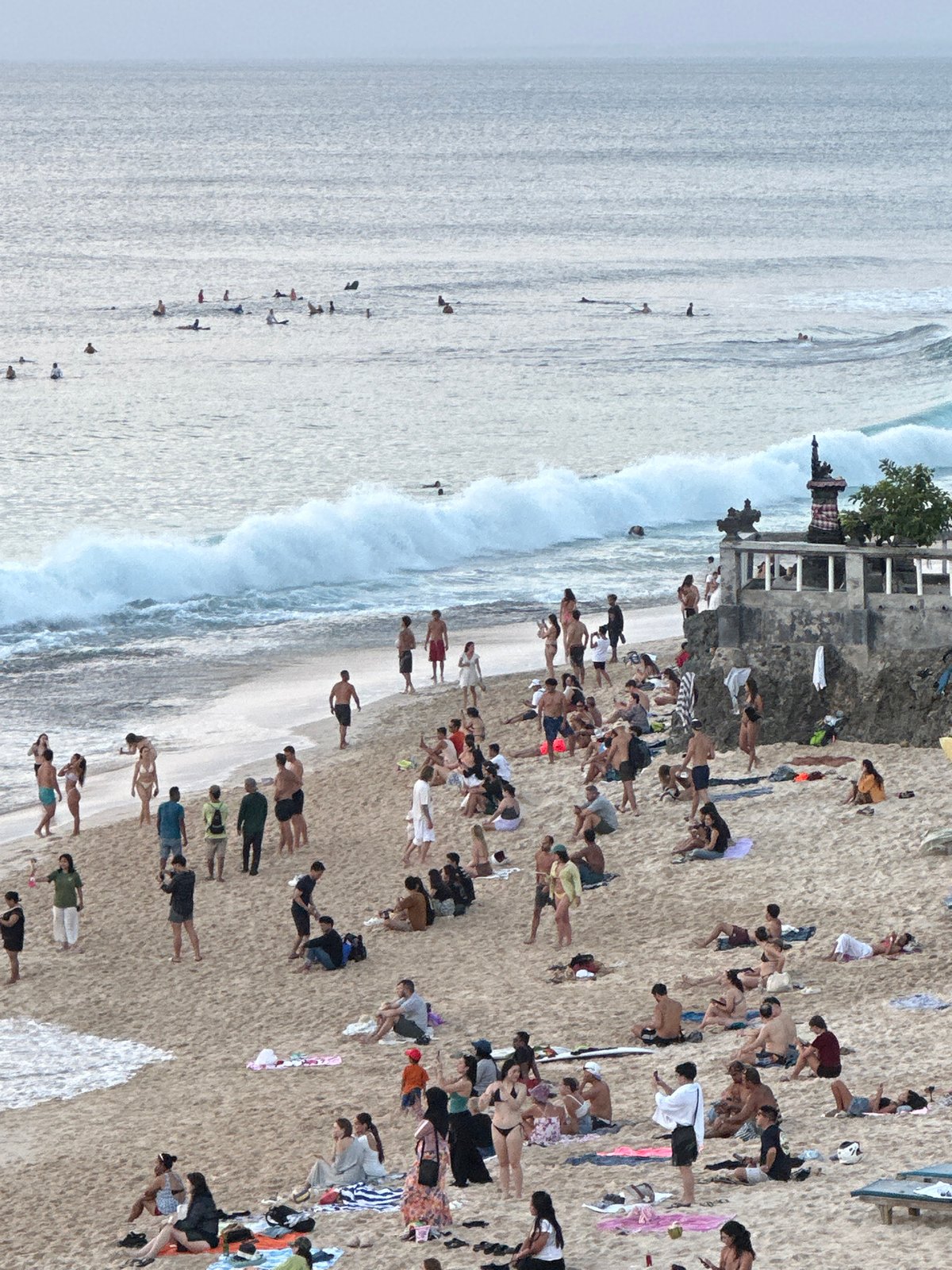 A morning slice of beach life along Kuta Selatan's coastline