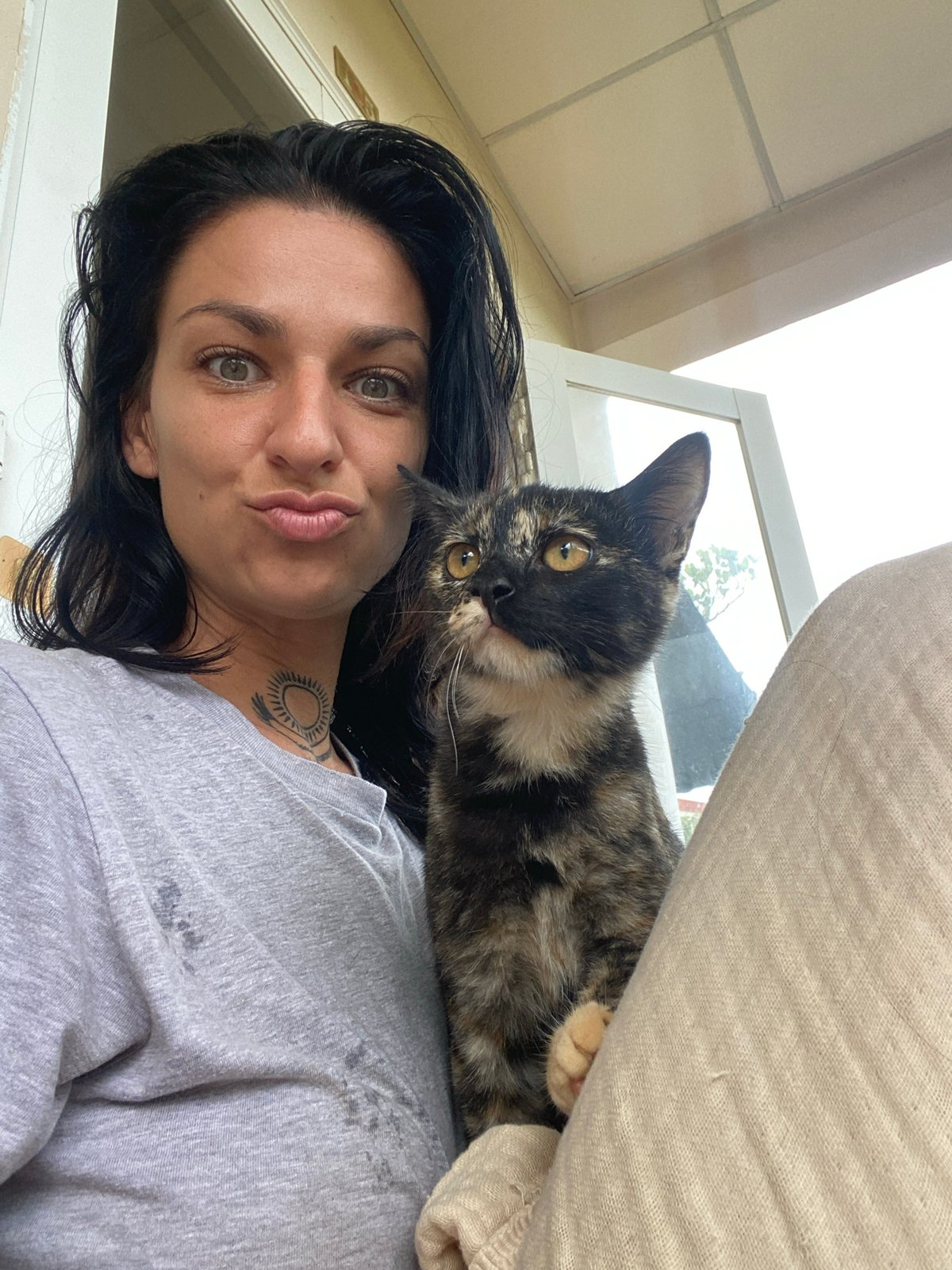 Early Morning Photo Session With Cat in Mũi Né