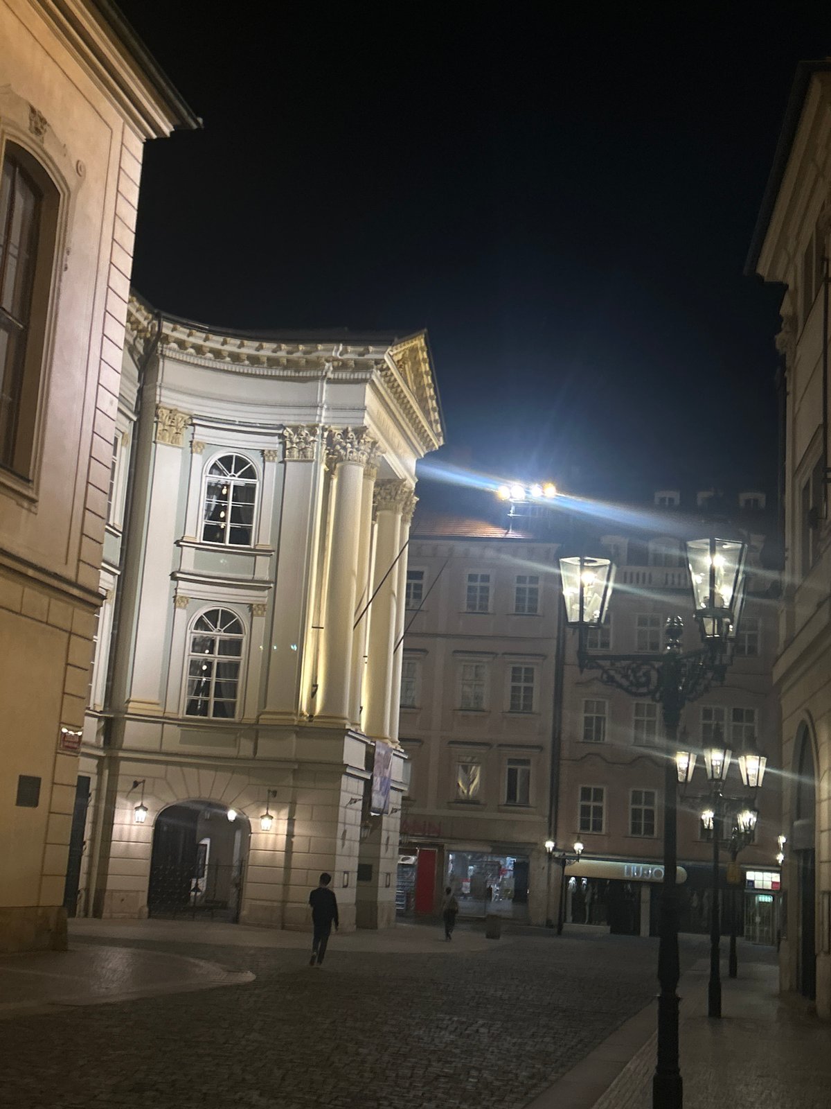 Night stroll through Prague's Old Town captures historic landmarks