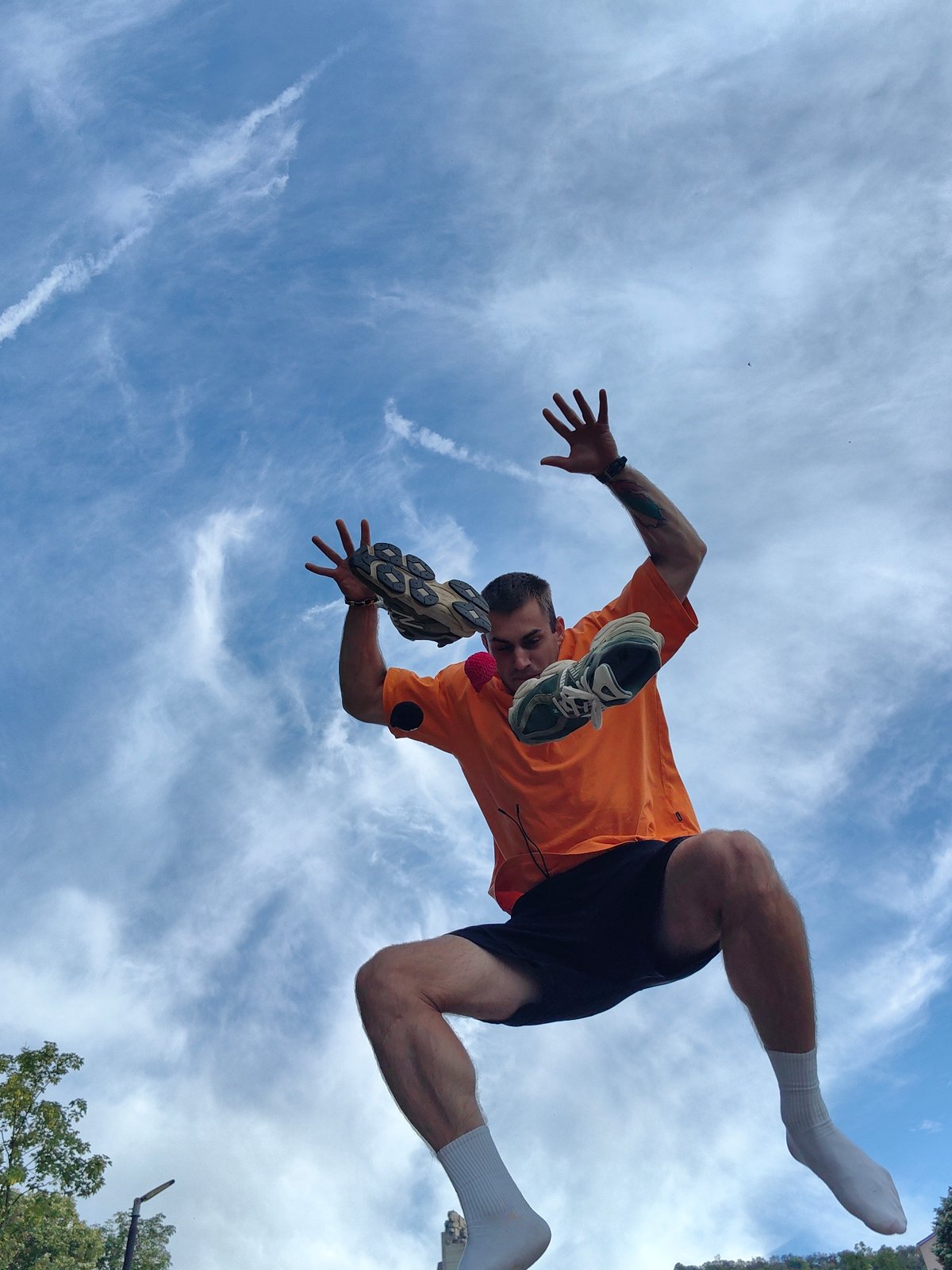Parkour and jump photography at Shumen's Founders Monument