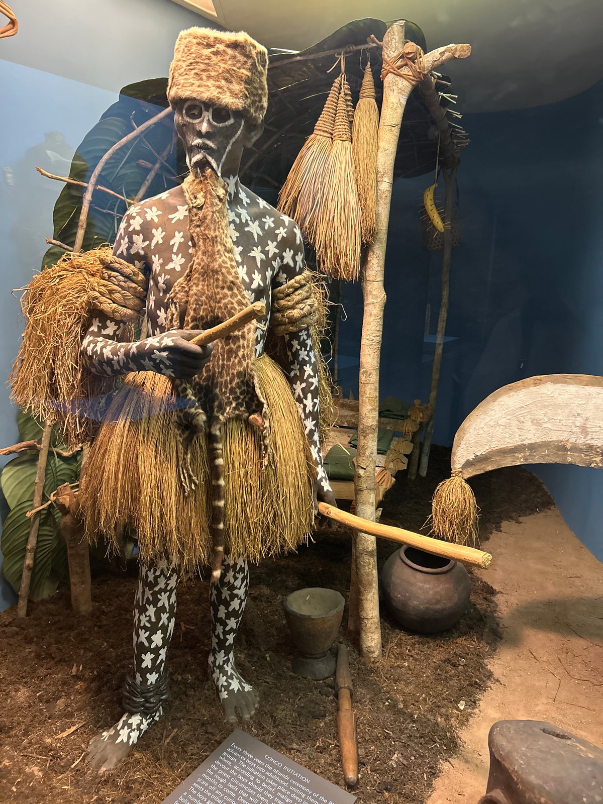 Museum visitor captures Congo initiation ceremony exhibit in NYC