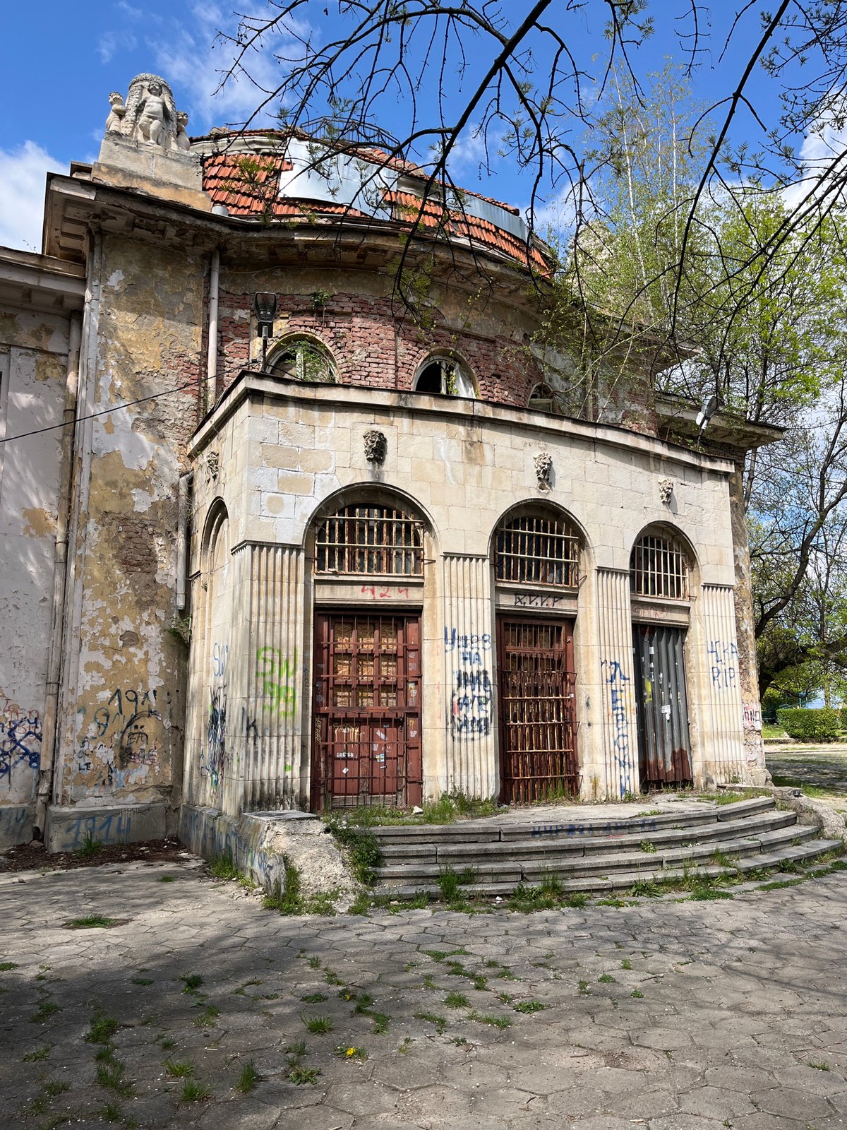 Tourist documents decaying Sofia architecture and street scenes