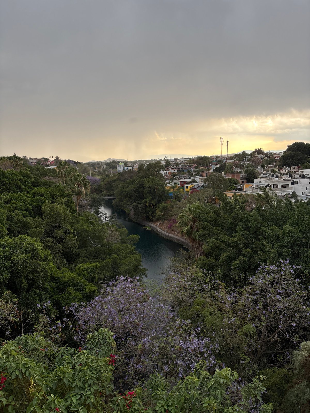 Evening drone photography session near urban lake in Cuernavaca