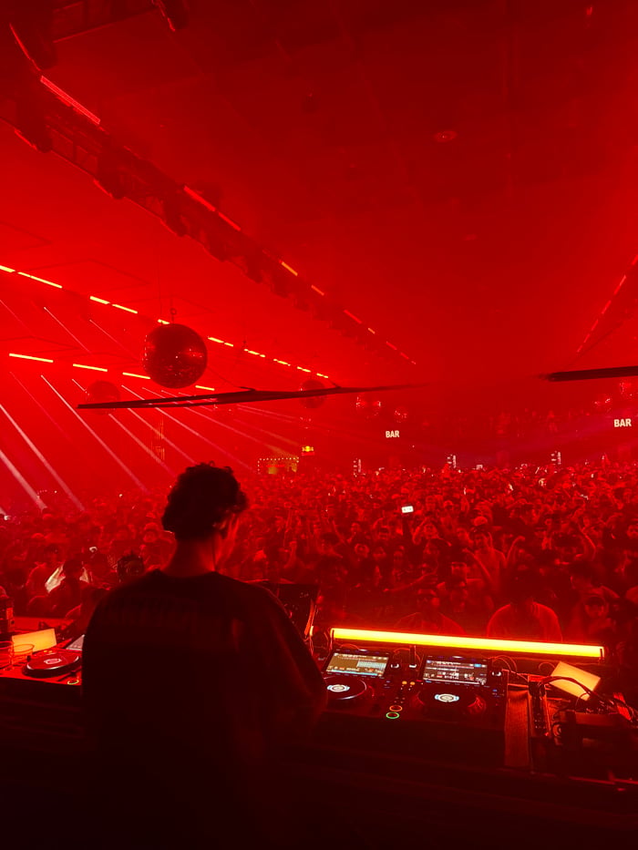 Electronic music events draw crowds across LA venues