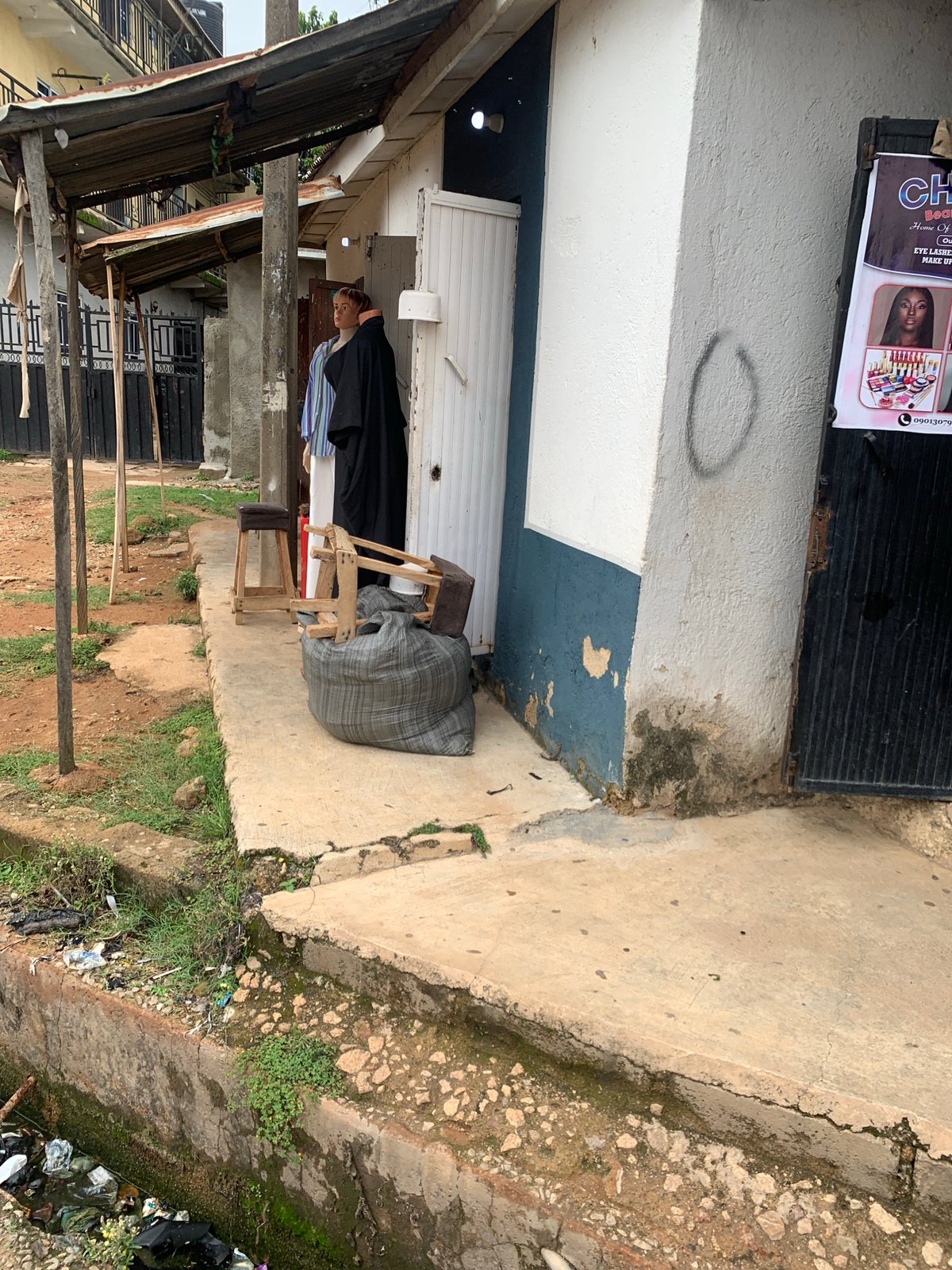 Everyday life playing out across the streets of Jos